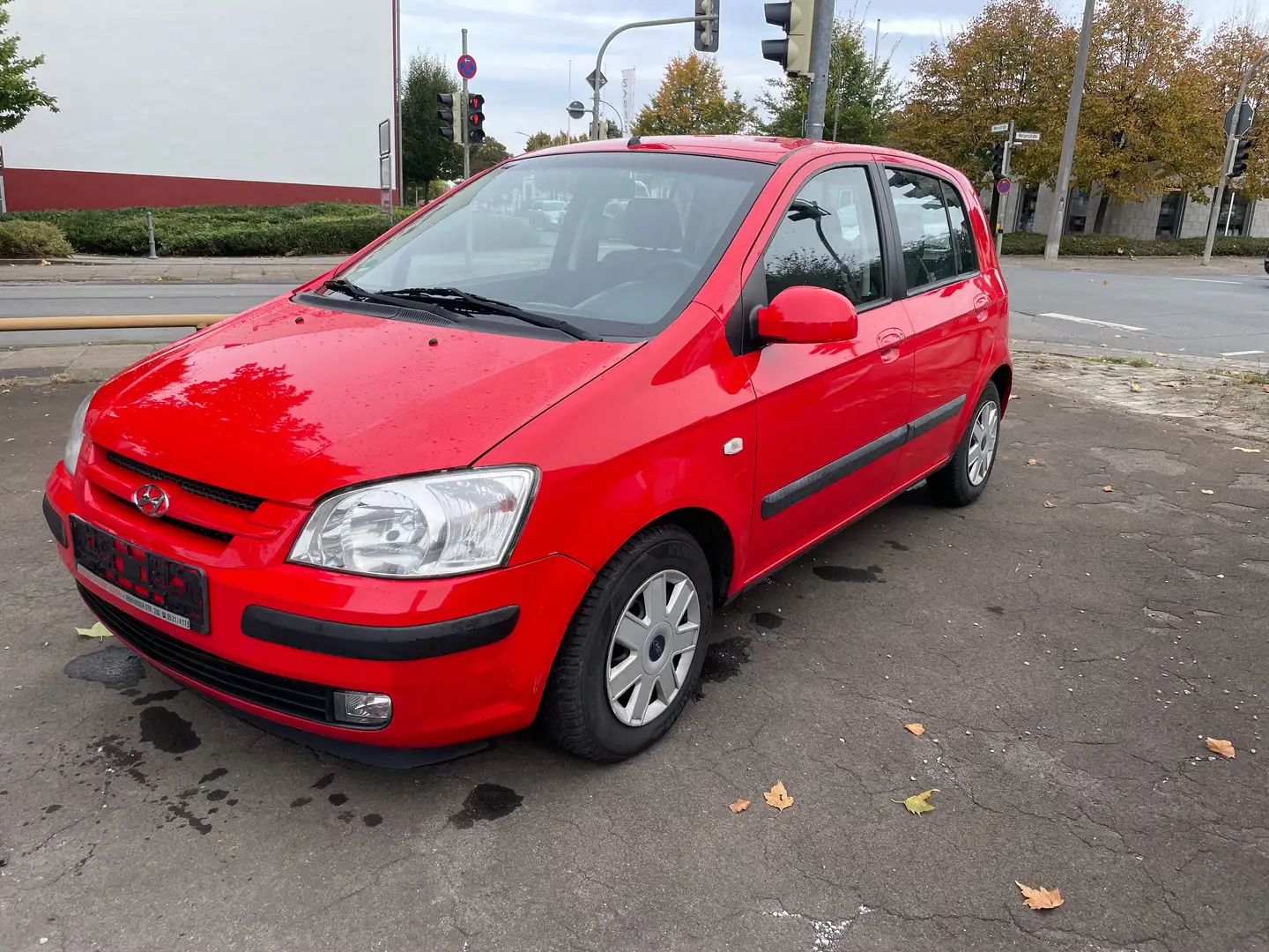 Hyundai Getz KLIMA*NAVI*100.000*TKM*BASTLER/SCHLACHTER*FAHRZEUG Червоний - 1
