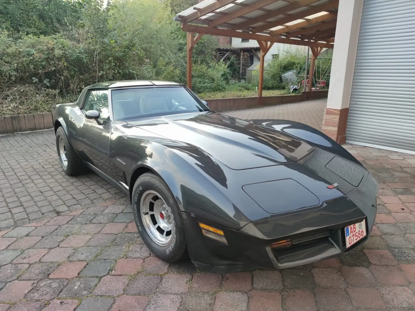 Corvette C3 Grau - 2