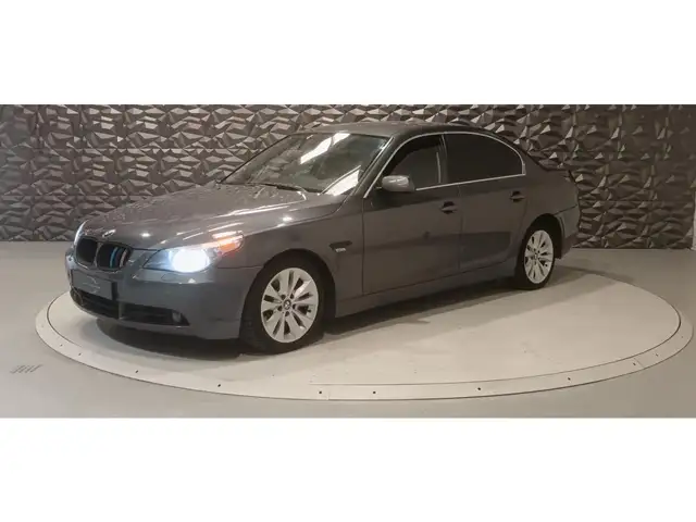 BMW 520 520d DPF Sport  BERLINE E60 520d PHASE 1