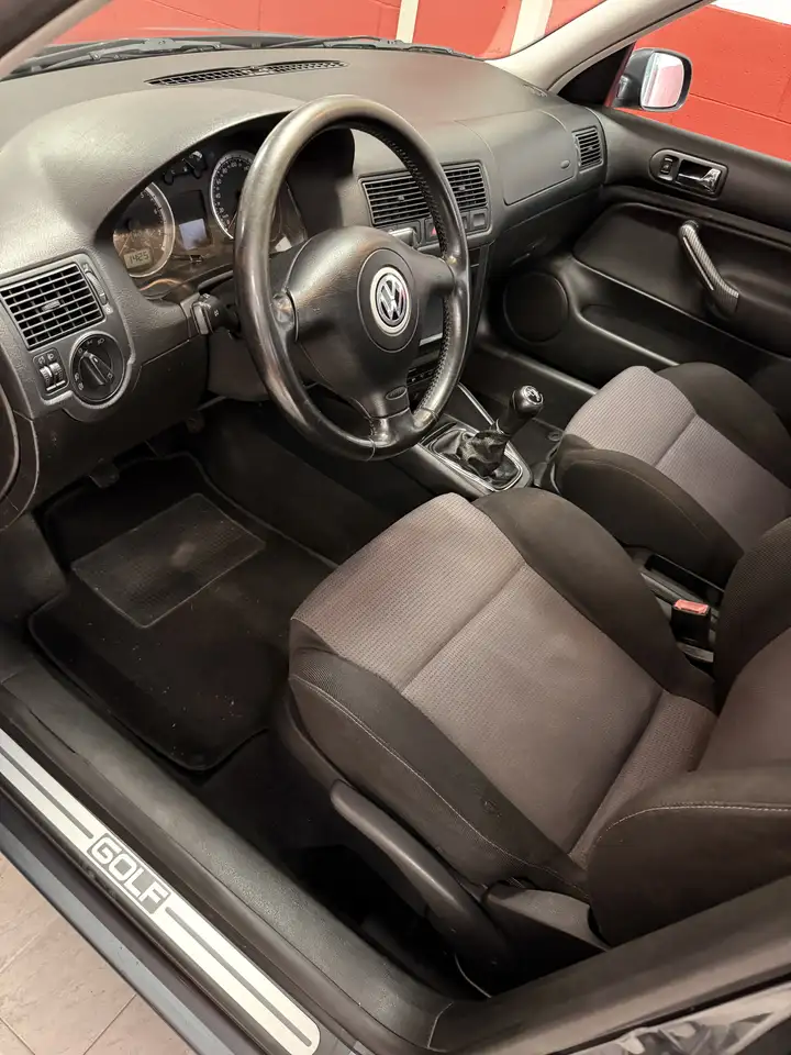 Volkswagen Golf 5p 1.6 Highline 105cv, foto 10