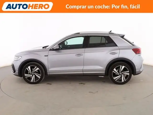 Volkswagen T-Roc view 3