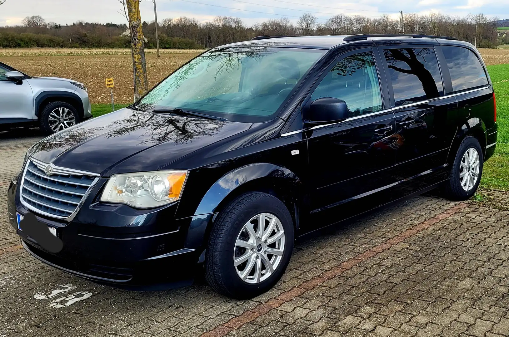 Chrysler Grand Voyager Grand Voyager LX 2,8 CRD Aut. LX Schwarz - 1