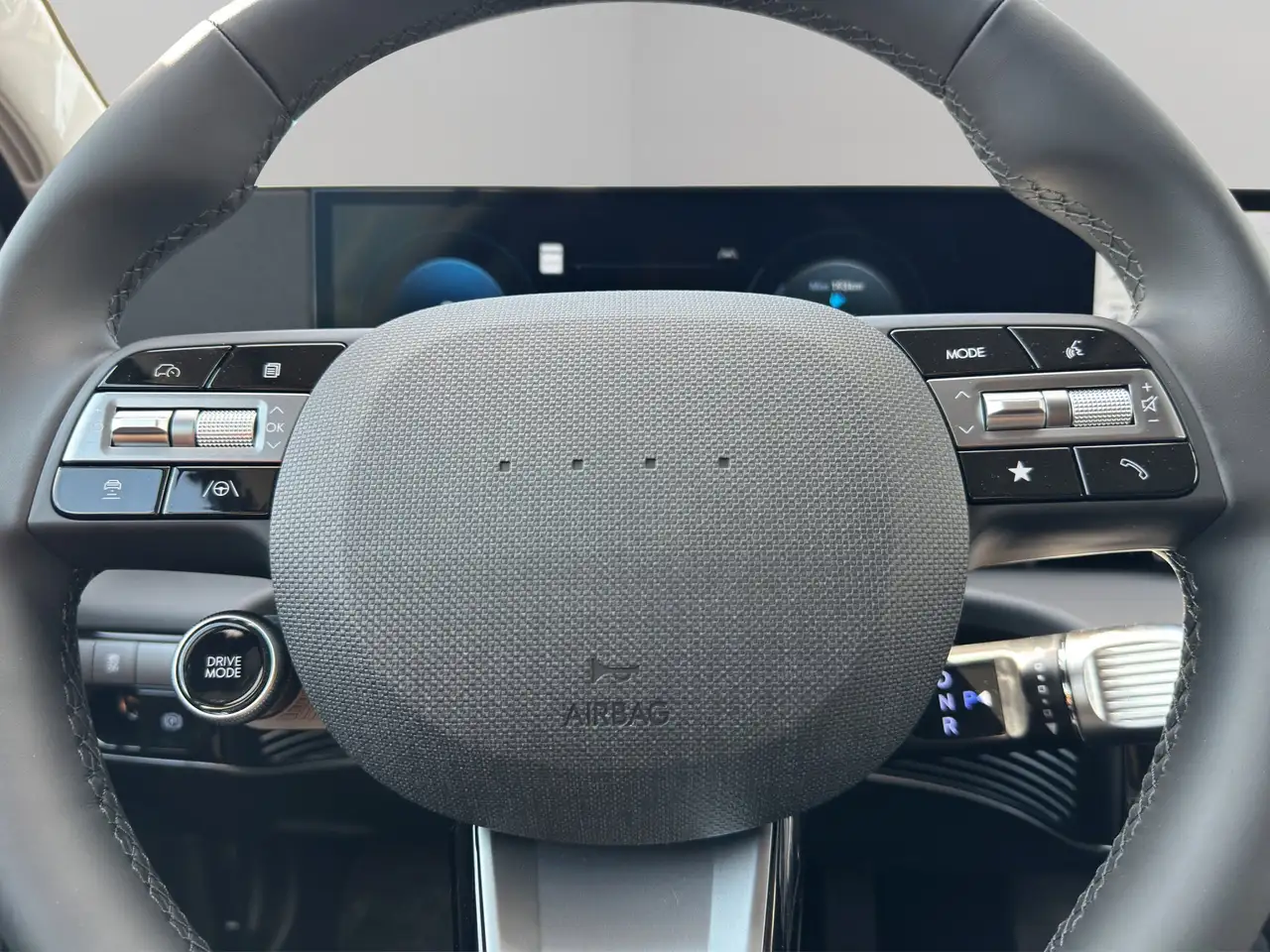 Hyundai IONIQ 5 снимка Hyundai IONIQ 5