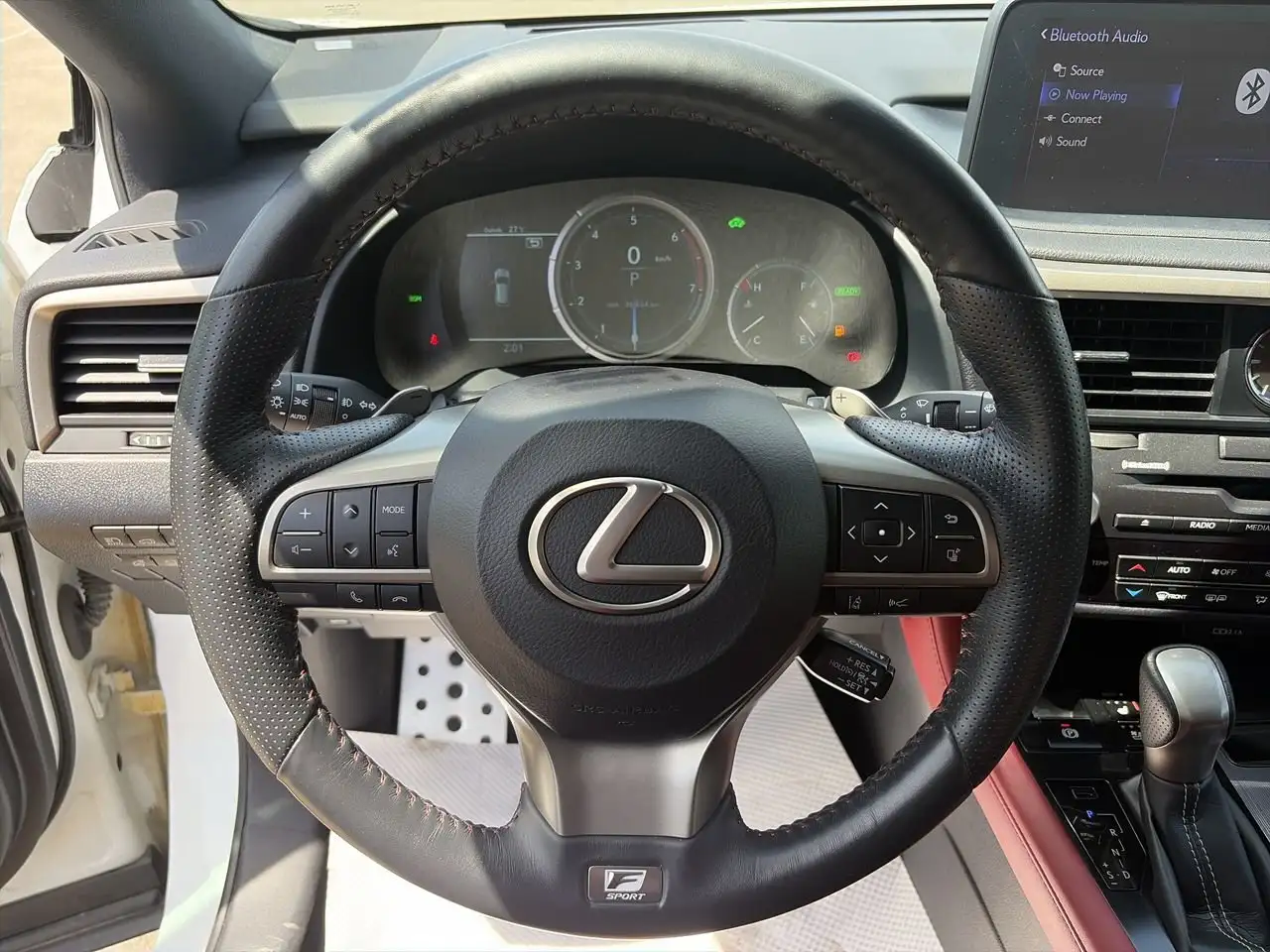 Lexus RX fotografie Lexus RX