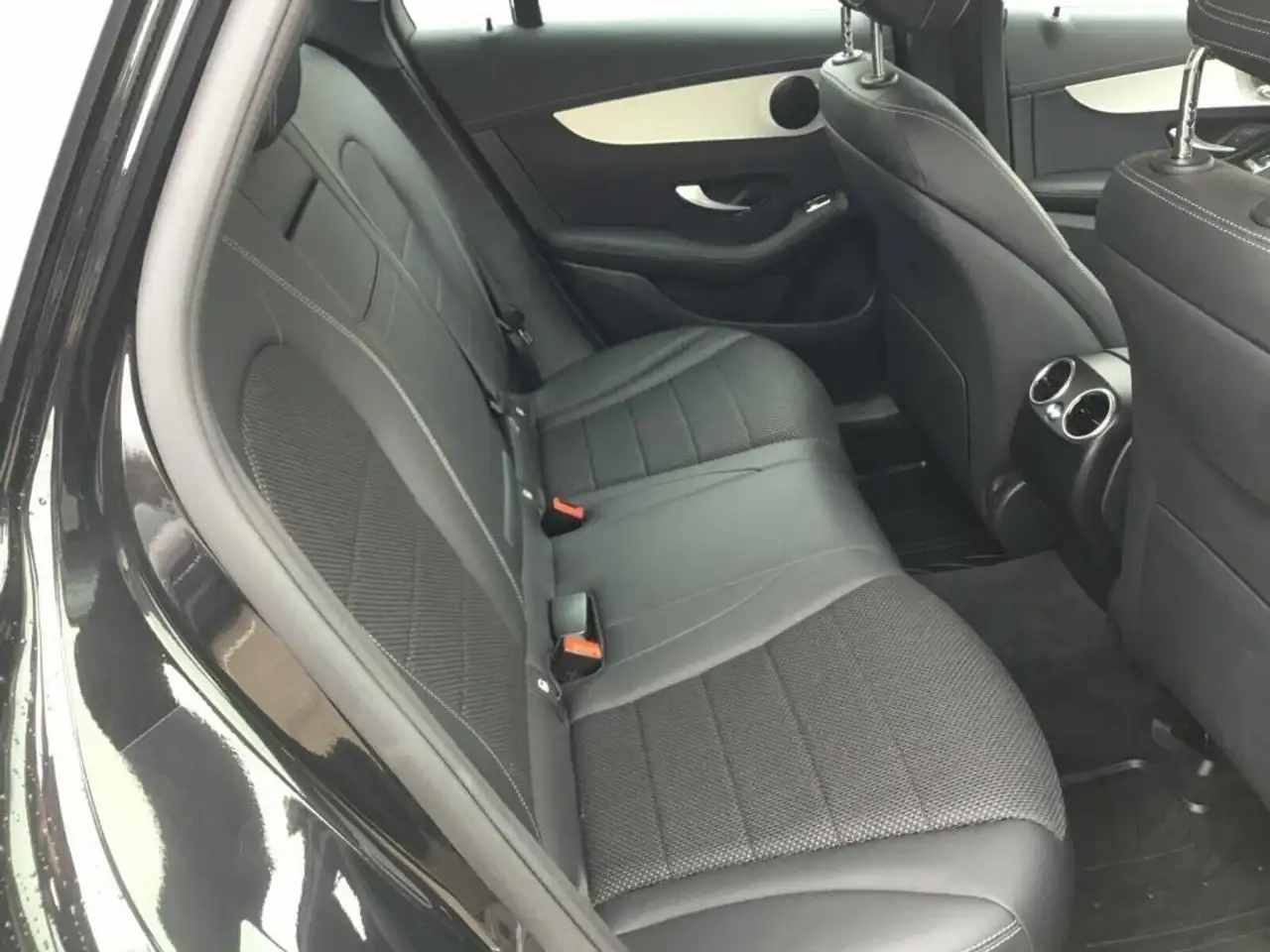 Mercedes-Benz GLC 220 d 4M LED/KAMERA/NAVI 13