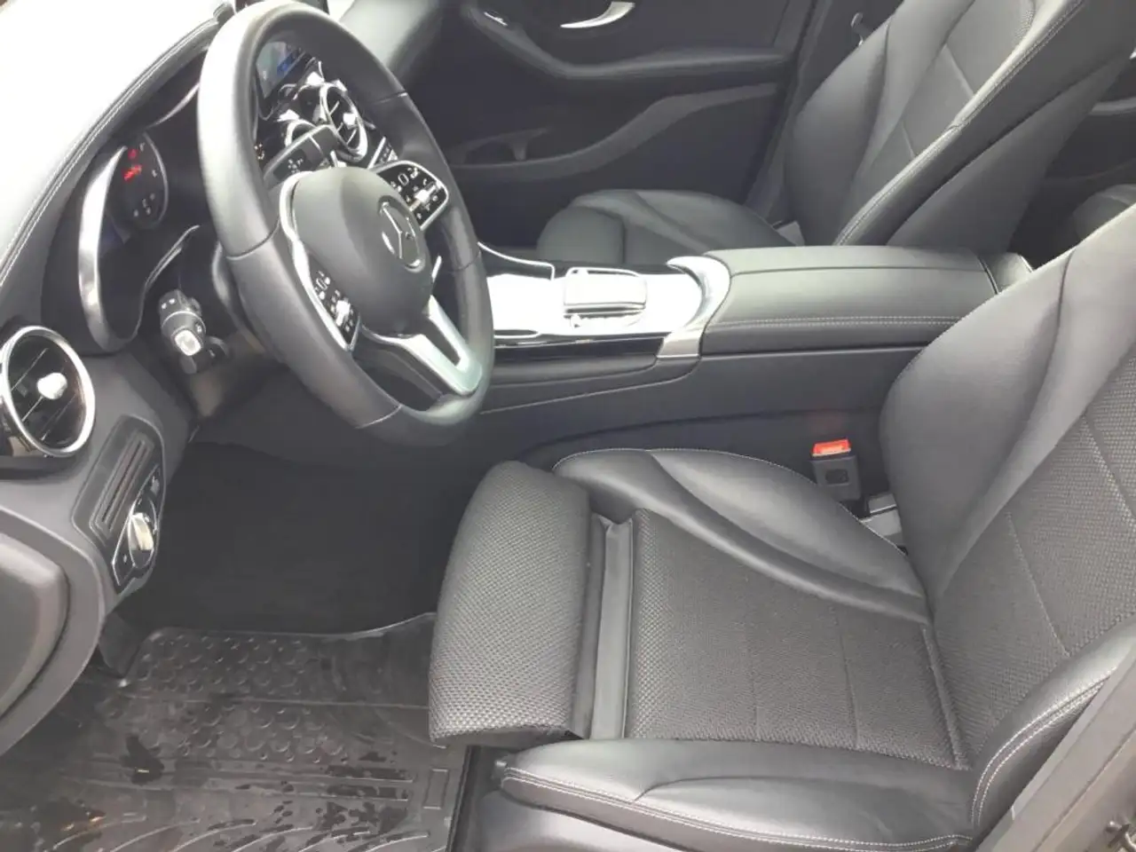 Mercedes-Benz GLC 220 d 4M LED/KAMERA/NAVI 9