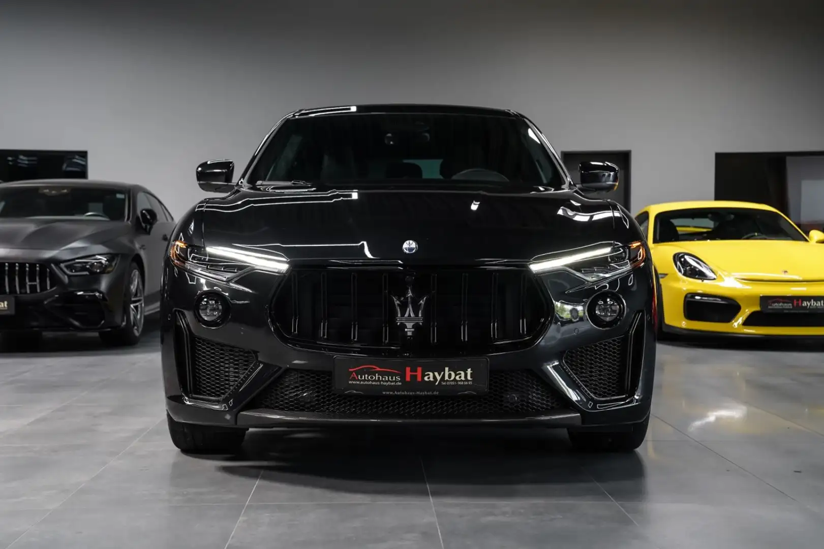 Maserati Levante V8 Trofeo Carbon-Pano-DrivingAssist-22" Zwart - 2