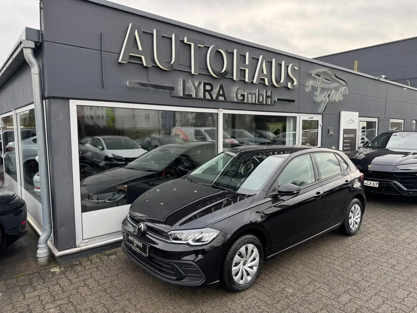 Volkswagen Polo 1.0 TSI DSG Life*LED*NAVI*KAMERA*SHZ* Schwarz - 2