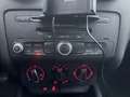 Audi A1 1,6 TDI Attraction Schwarz - thumbnail 4