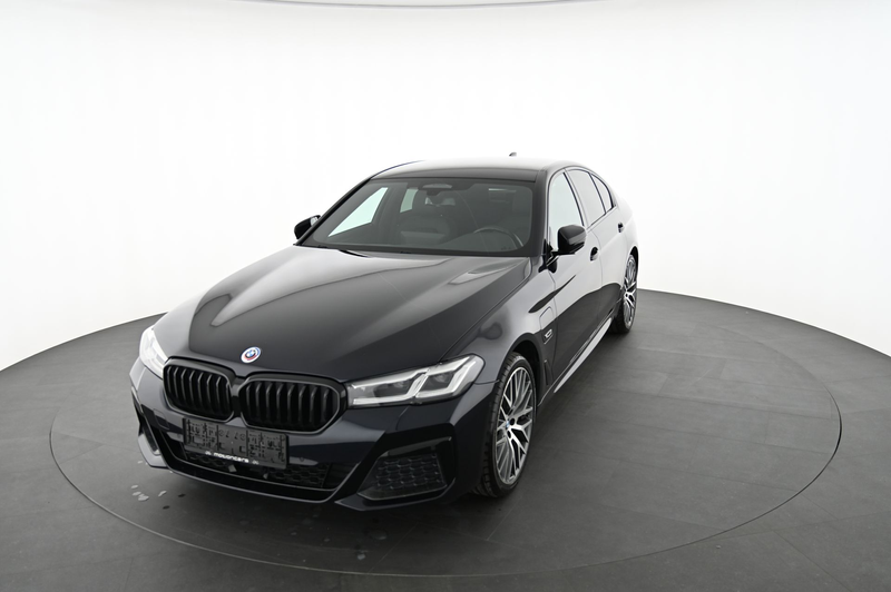 BMW 545 - 545 e xDrive M Sport Aut. — photo 11
