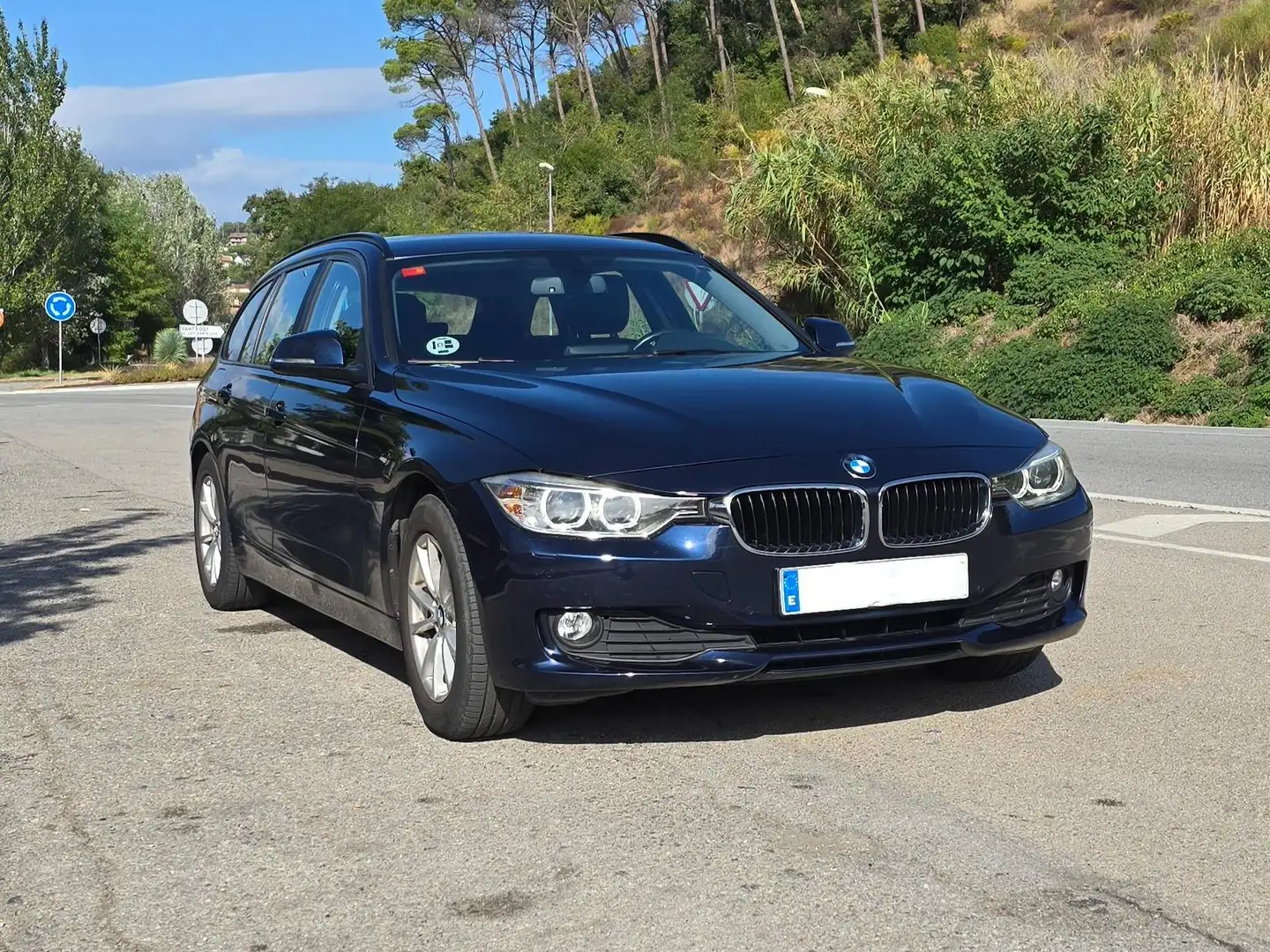 BMW 320 320dA Touring Azul - 2