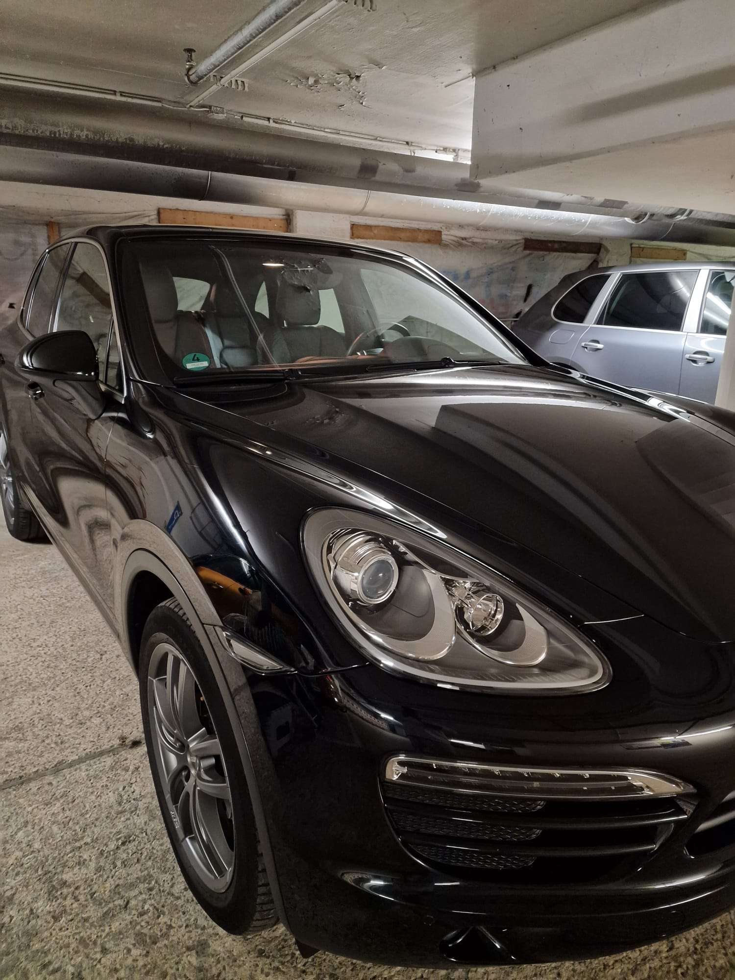 Second hand Porsche Cayenne 