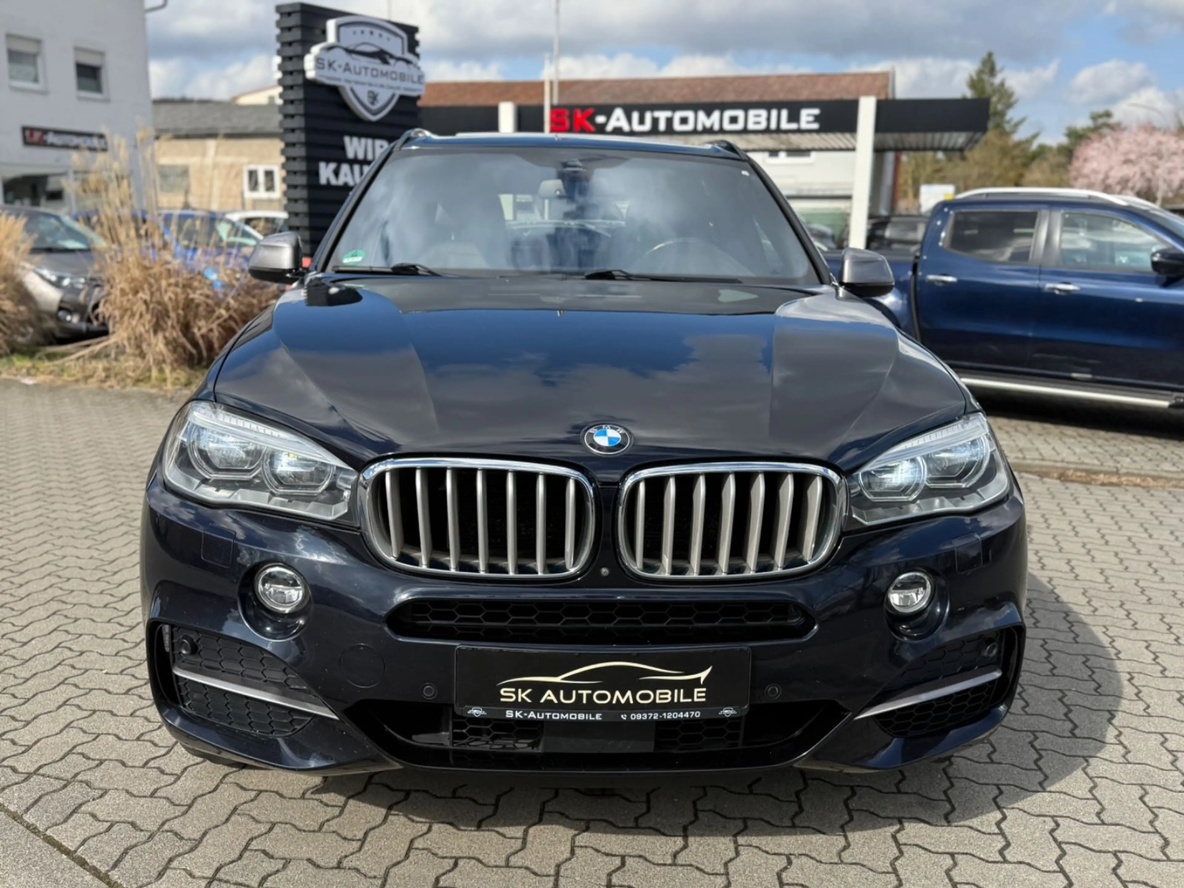 BMW X5 M50d PANO-ACC-HUD-SOFT-H&K-LED-360KAM-STNDHZG — photo 8