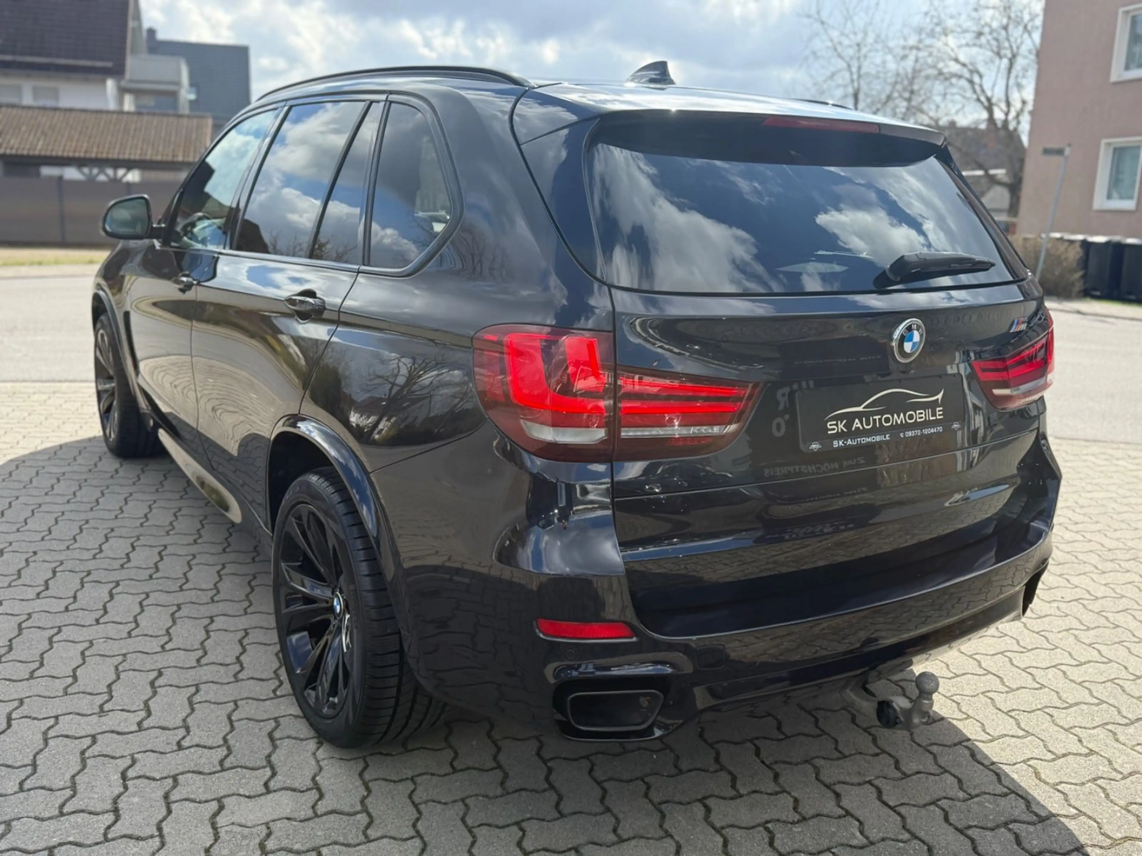 BMW X5 M50d PANO-ACC-HUD-SOFT-H&K-LED-360KAM-STNDHZG — photo 6