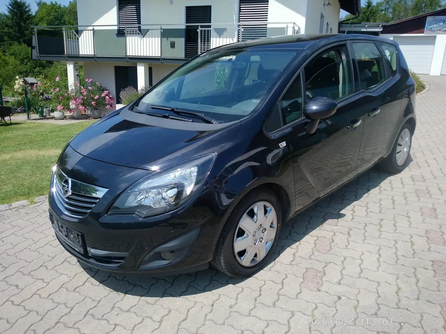 Opel Meriva 1,7 CDTI Cosmo DPF !! Top Ausstattung !! Schwarz - 1
