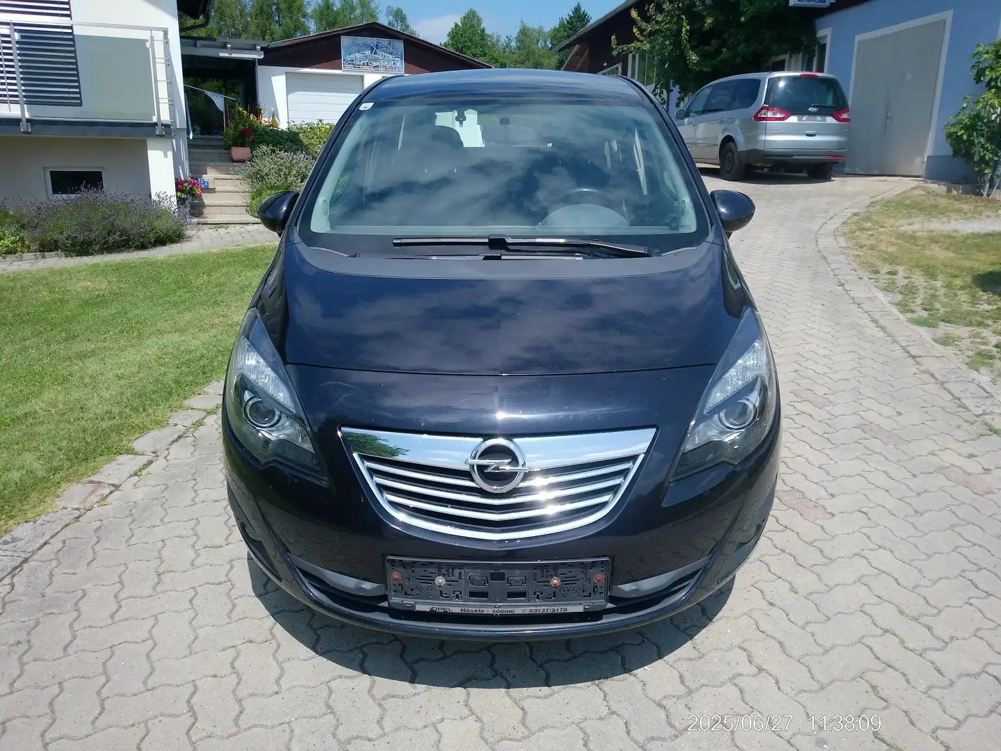 Opel Meriva 1,7 CDTI Cosmo DPF !! Top Ausstattung !! Schwarz - 2