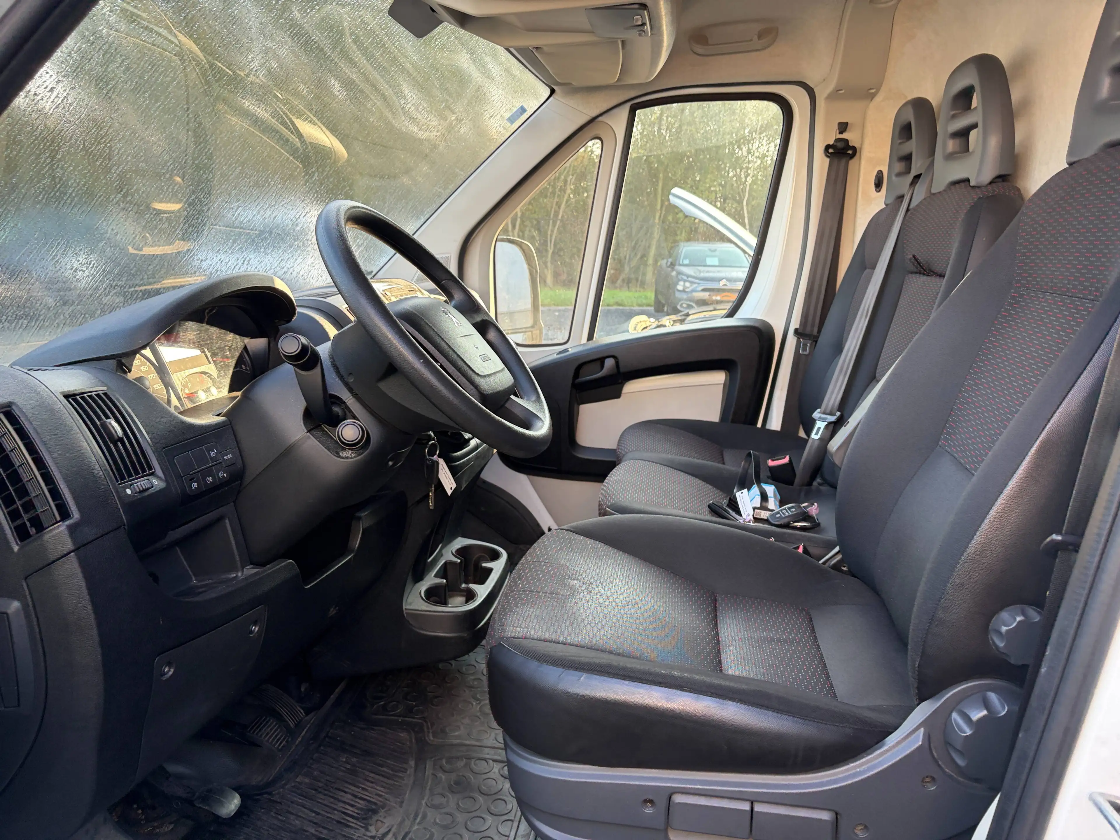 Peugeot Boxer 2.0 HDi L2H1 /€5.775 netto / Navi / Camera / PDC / ... — photo 6