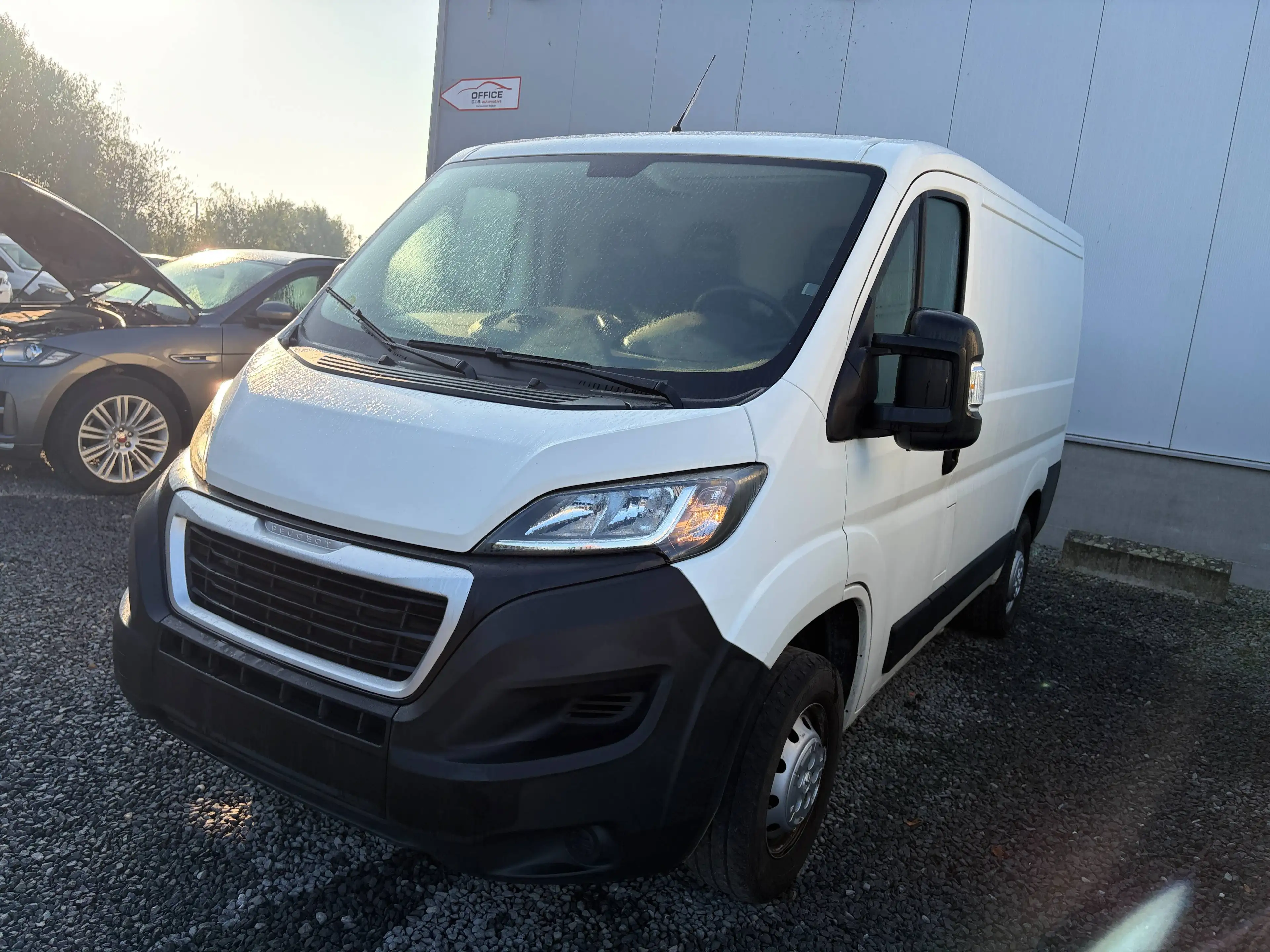 Peugeot Boxer 2.0 HDi L2H1 /€5.775 netto / Navi / Camera / PDC / ... — photo 4