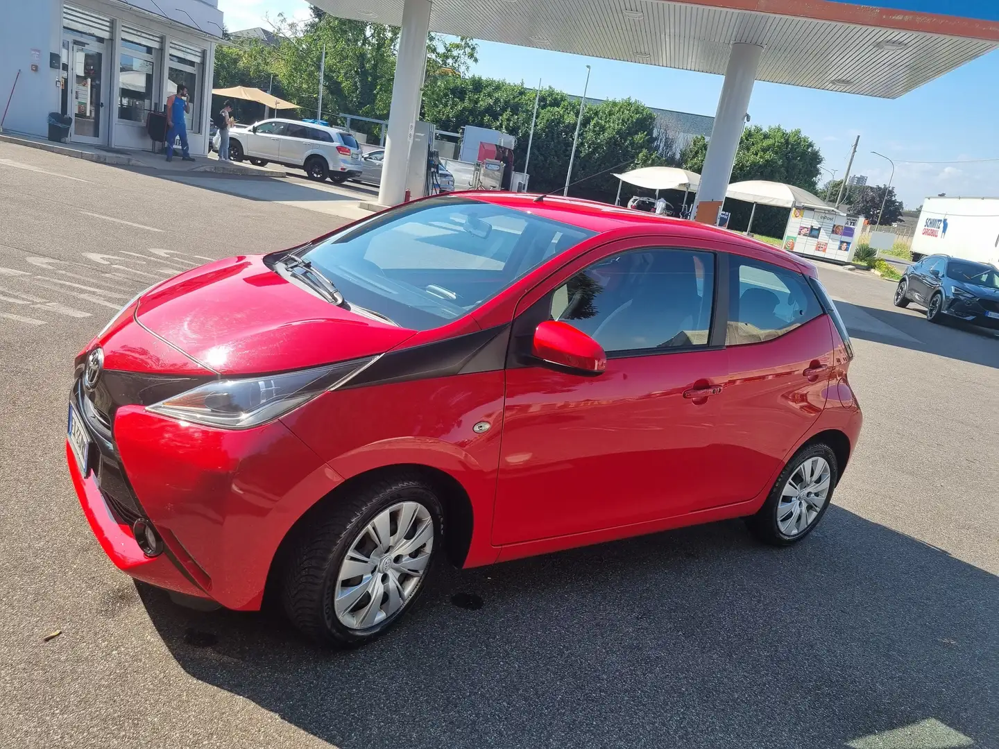 Toyota Aygo Aygo II 2014 5p 1.0 x-play m-mt Rosso - 2