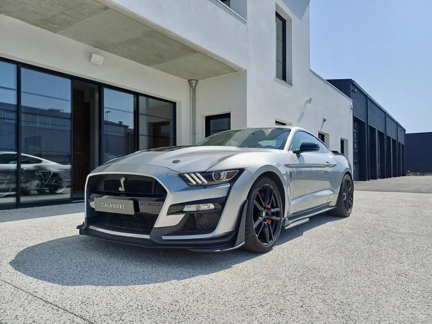 Ford Mustang SHELBY GT500 Серый - 1
