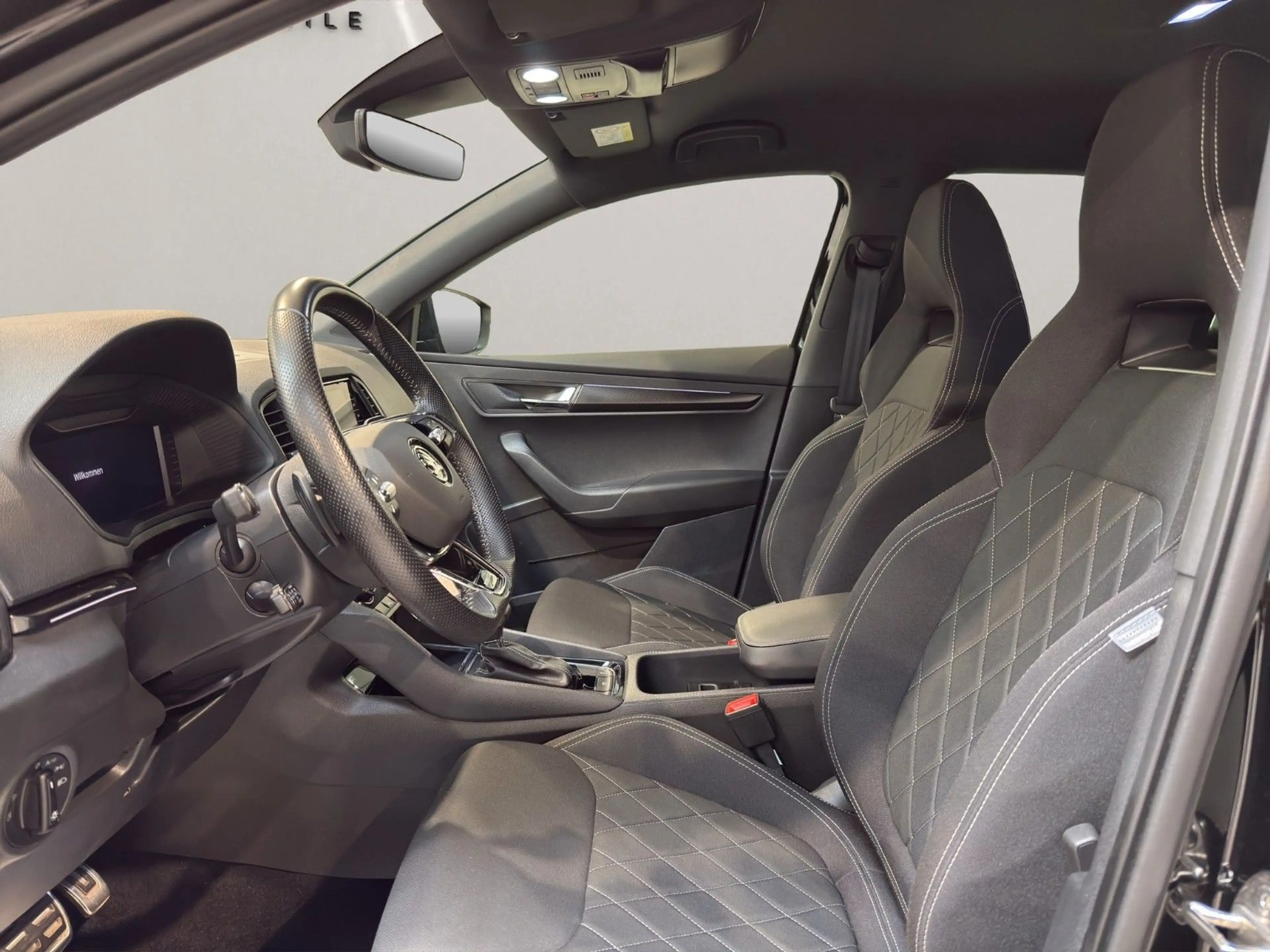 Skoda Karoq Sportline|ReifenNeu|ServiceNeu|1Hd.|MwSt. — photo 14