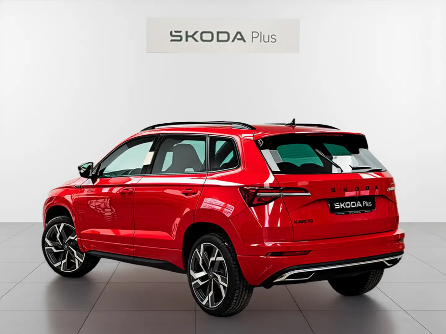 Skoda Karoq 1.5 TSI Sportline ACT DSG 110KW Rojo - 2
