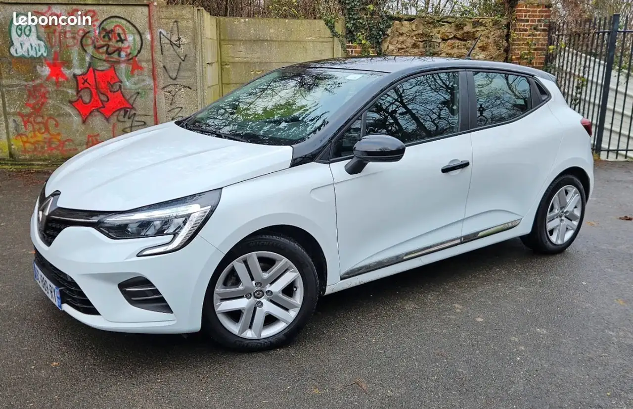 Renault Clio 5 premiÃ¨re main Garantie 6mois