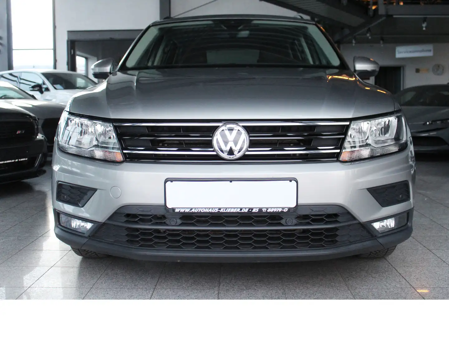 Volkswagen Tiguan 1.4 TSI Comfortline AHK*ACC*PDC*ALU 17´ Argent - 2
