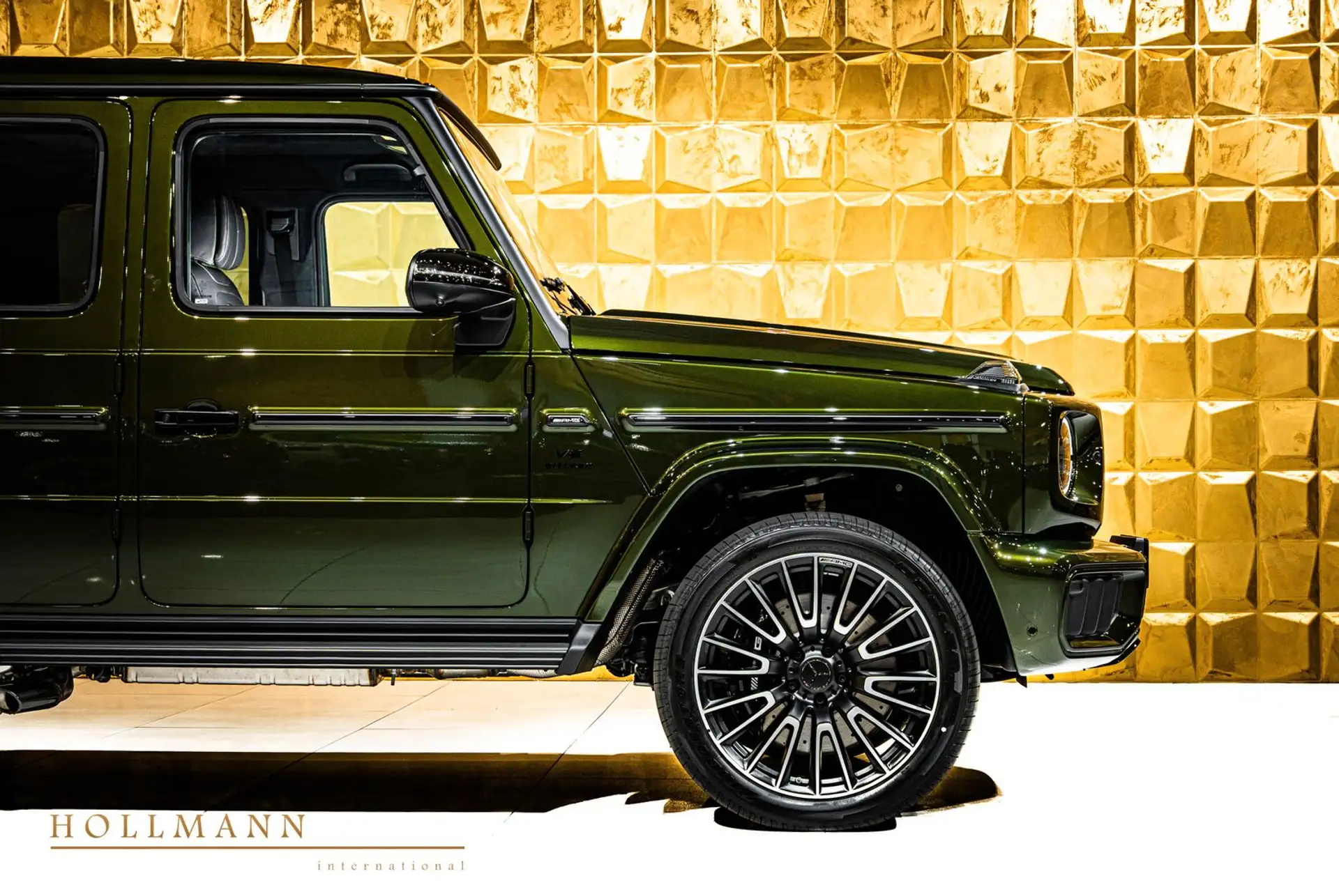 벤츠 G-Class G 63 AMG 2026 초록 사진 4