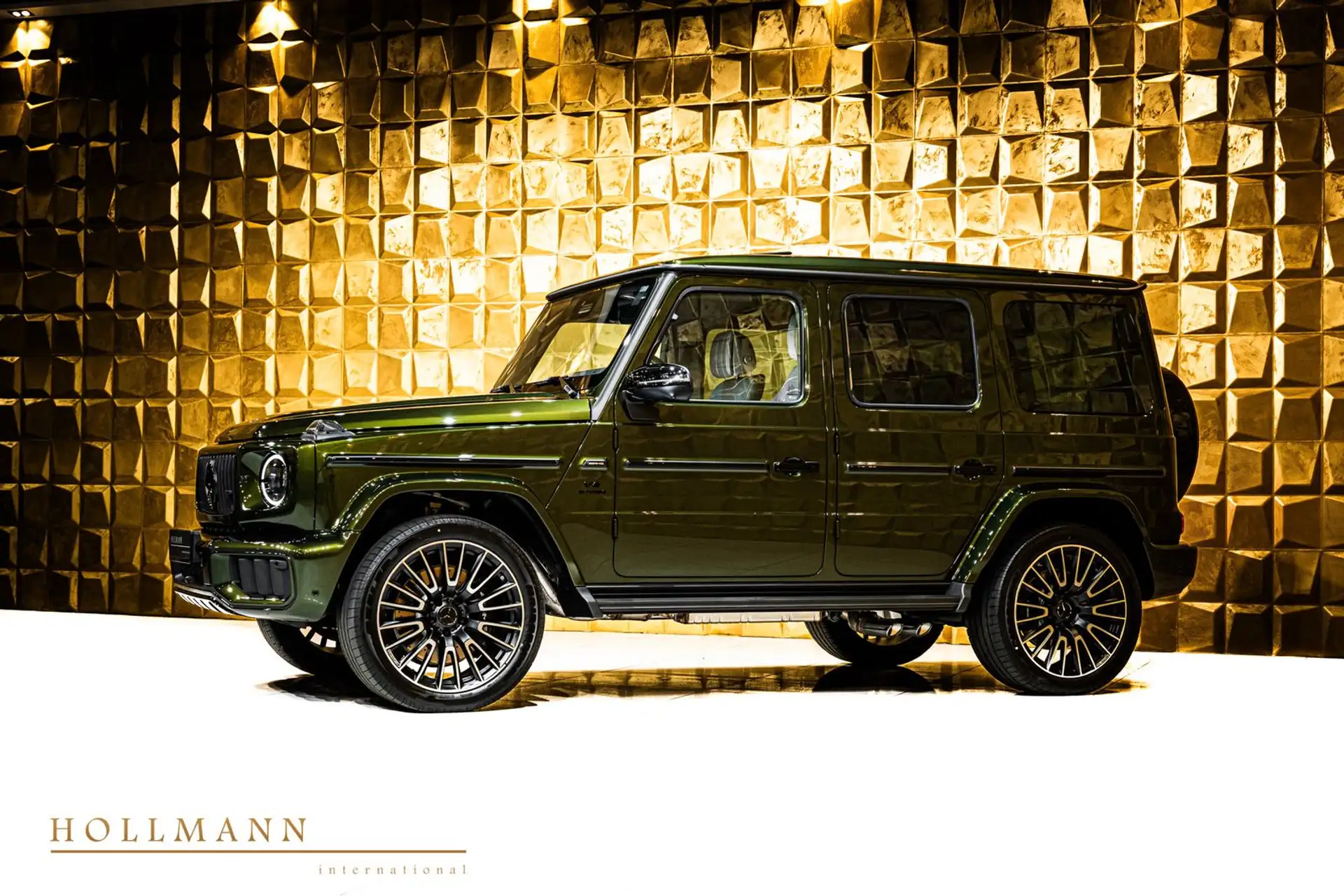 벤츠 G-Class G 63 AMG 2026 초록 사진 3