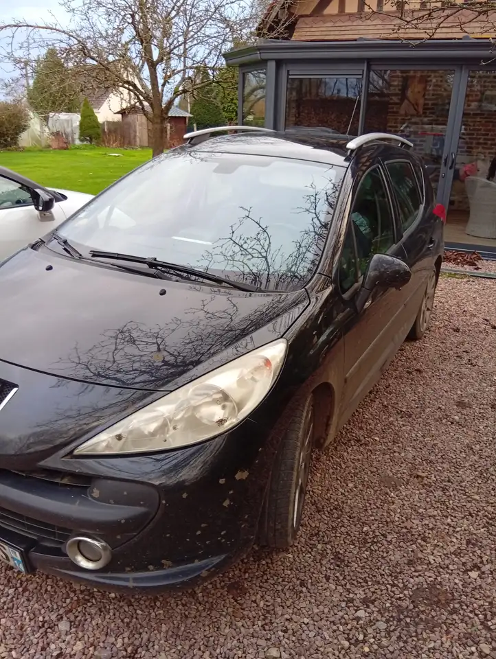Peugeot 207 SW 1.6 HDi 16v 90ch Premium