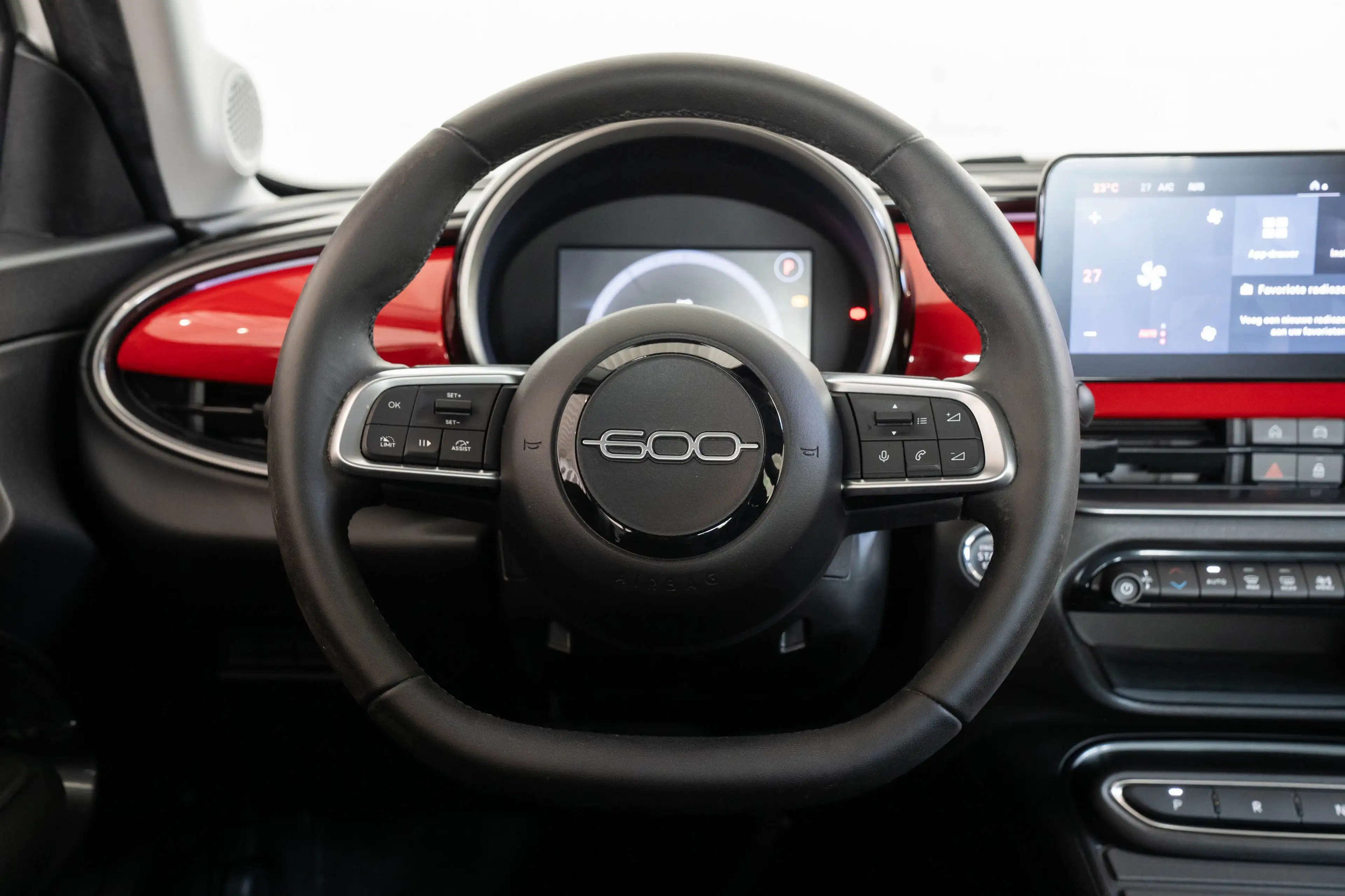 Fiat 600e RED 54 kWh | 3 Fase | Apple Carplay & Android Auto — photo 28