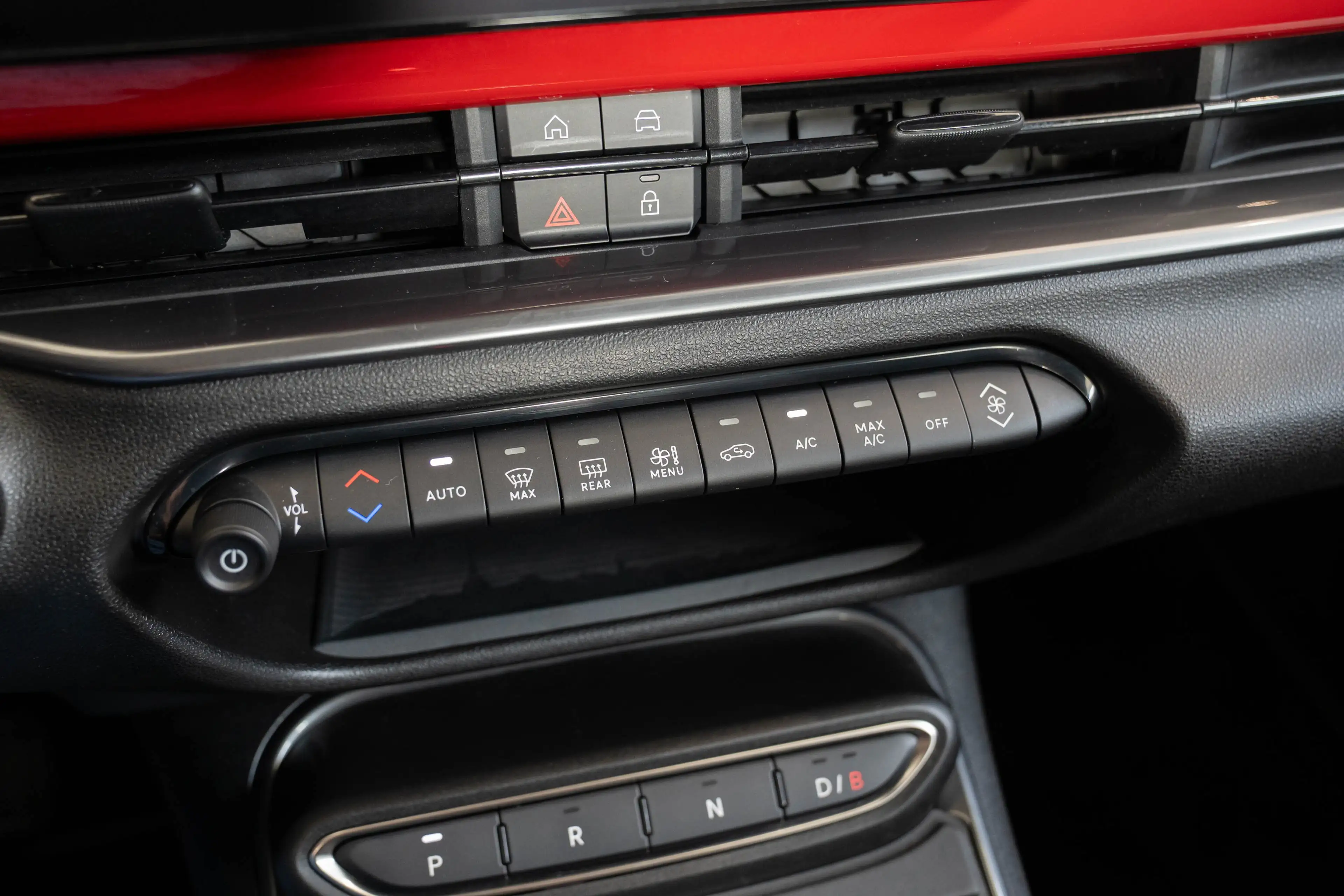 Fiat 600e RED 54 kWh | 3 Fase | Apple Carplay & Android Auto — photo 27