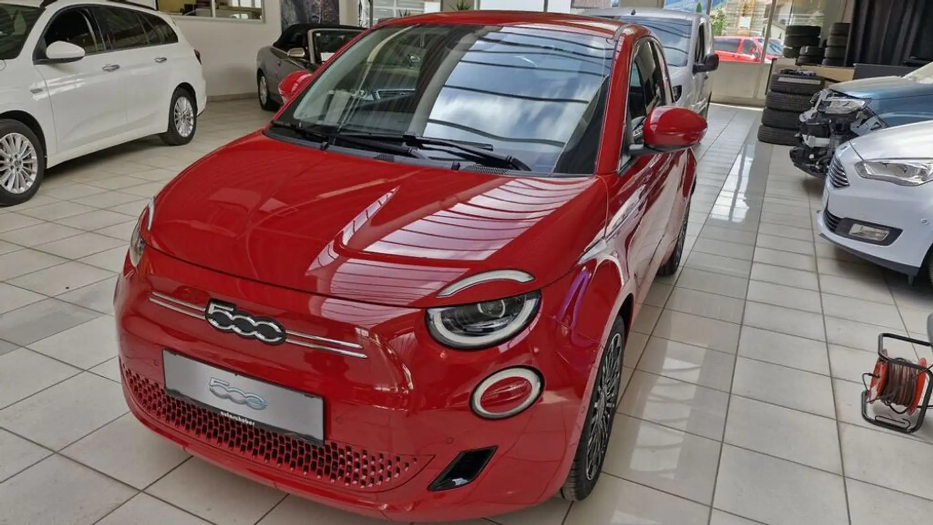 Fiat 500e La Prima HB 320km Rot - 1
