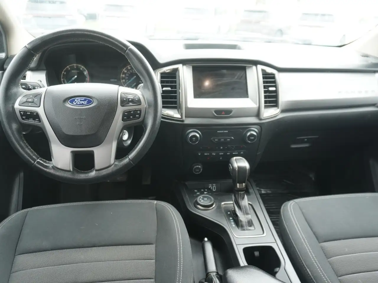 Ford Ranger снимка Ford Ranger