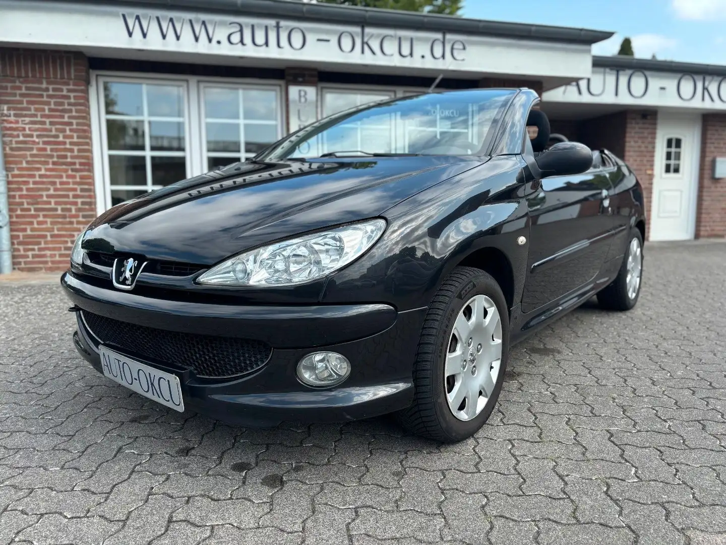 Peugeot 206 1.6 CC Cabrio Filou / EL.DACH / HU:07/26 Schwarz - 2