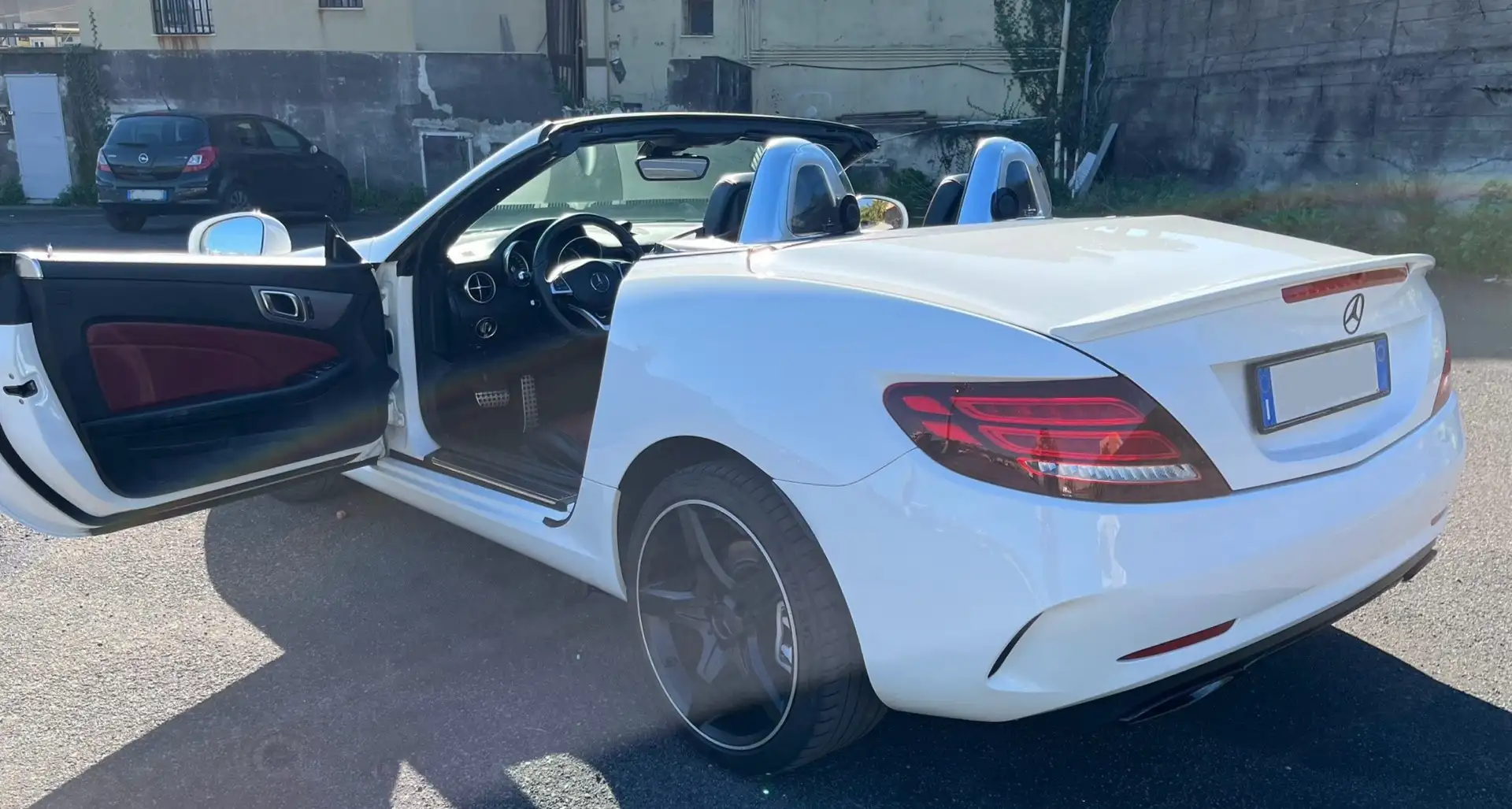 Mercedes-Benz SLC 250 d Premium - 2