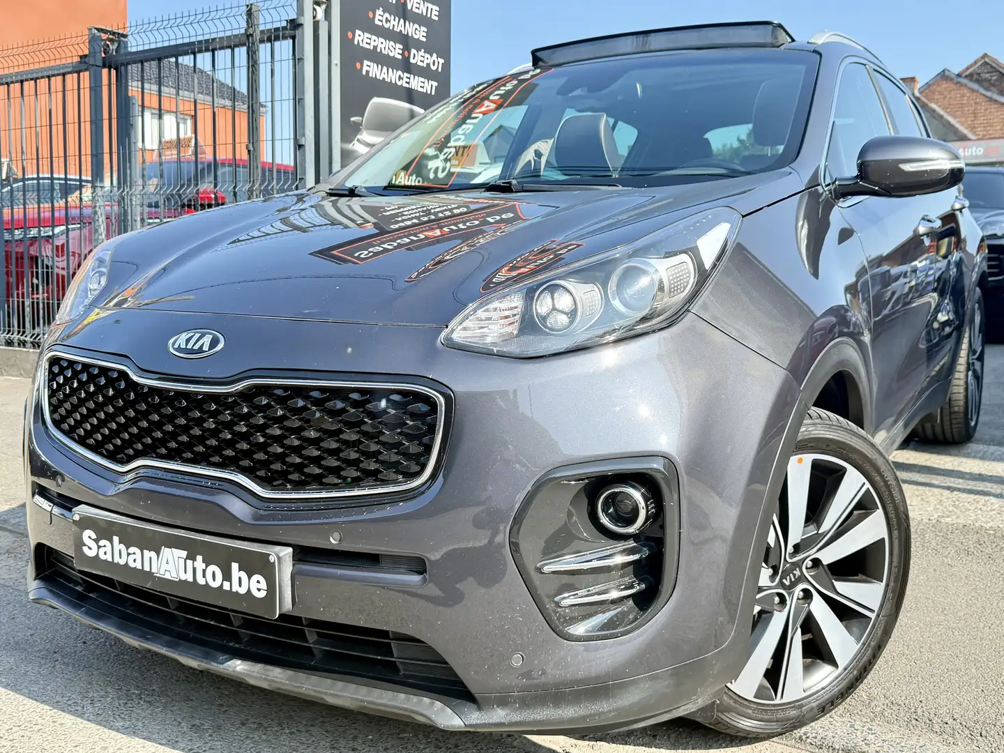 Kia Sportage 1.7 CRDi • FULL OPTIONS • CARNET KIA • GARAN - 1