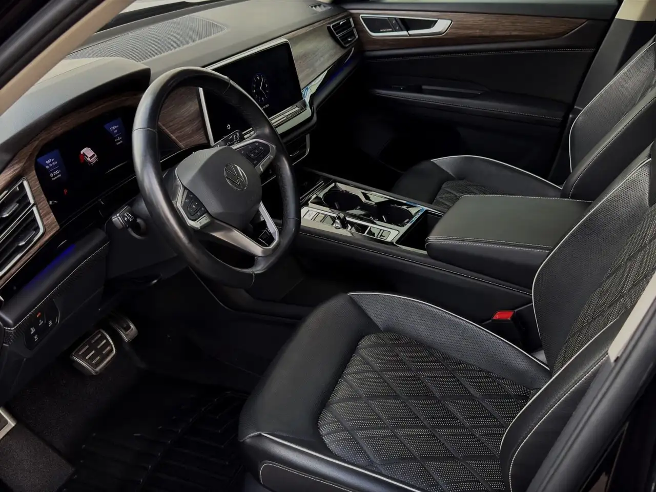 Volkswagen Atlas снимка Volkswagen Atlas