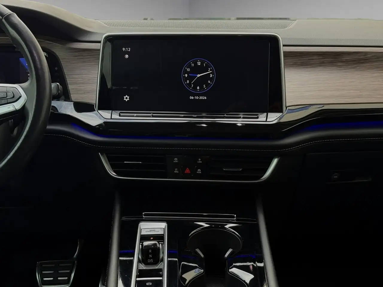 Volkswagen Atlas снимка Volkswagen Atlas