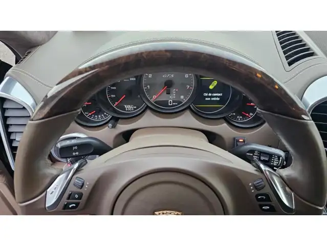 Porsche Cayenne GTS view 6
