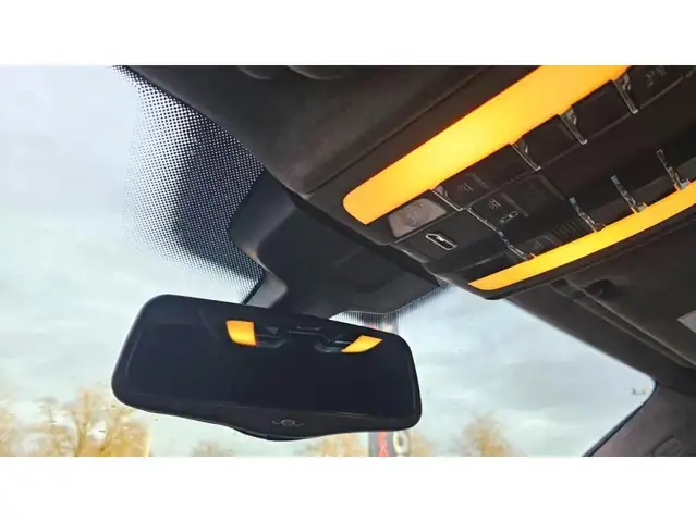 Porsche Cayenne view 24