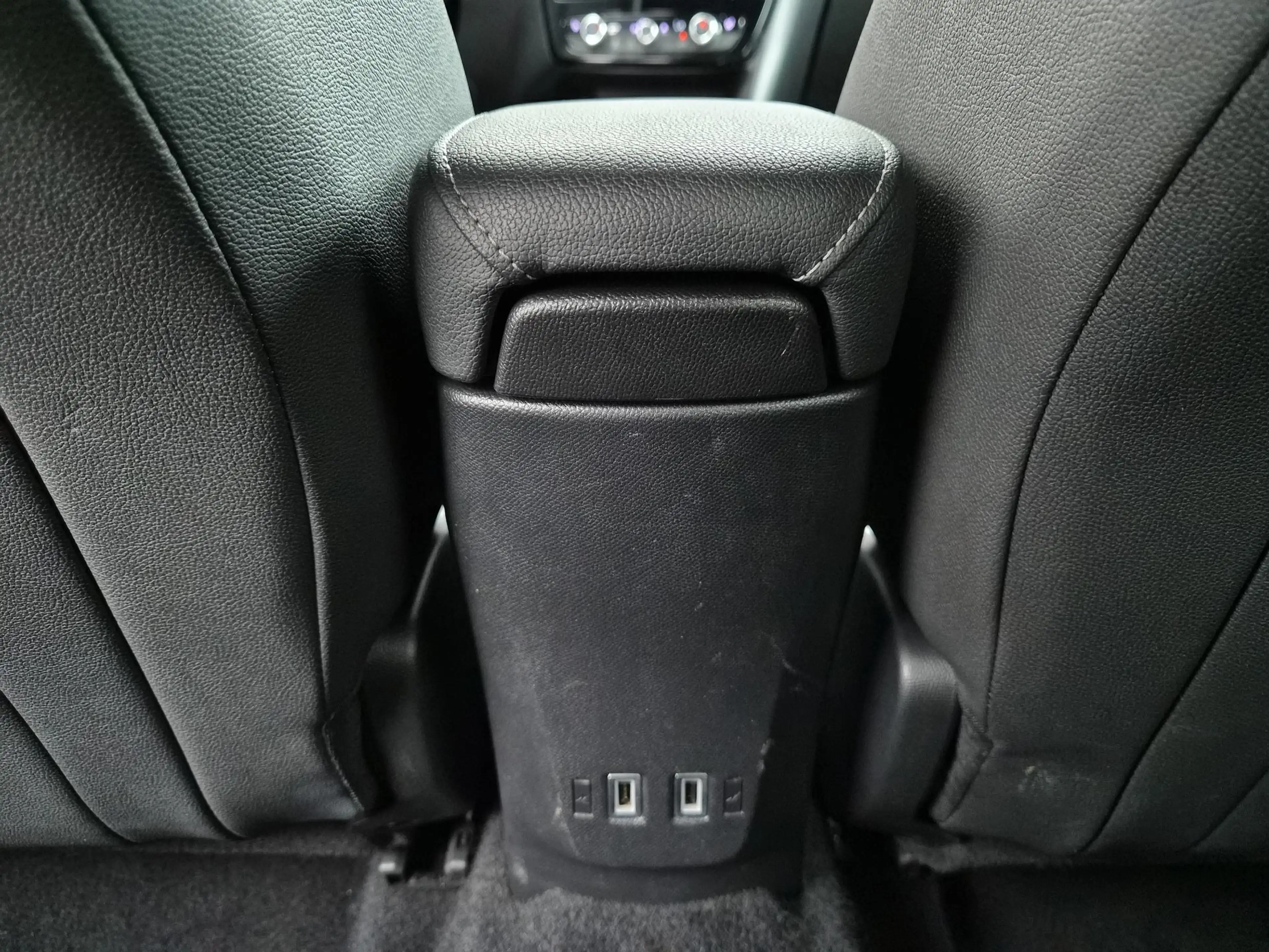 Opel Mokka-E Ultimate 50-kWh 11kw bl. / SOH 99% / Comfort-pakke — photo 34