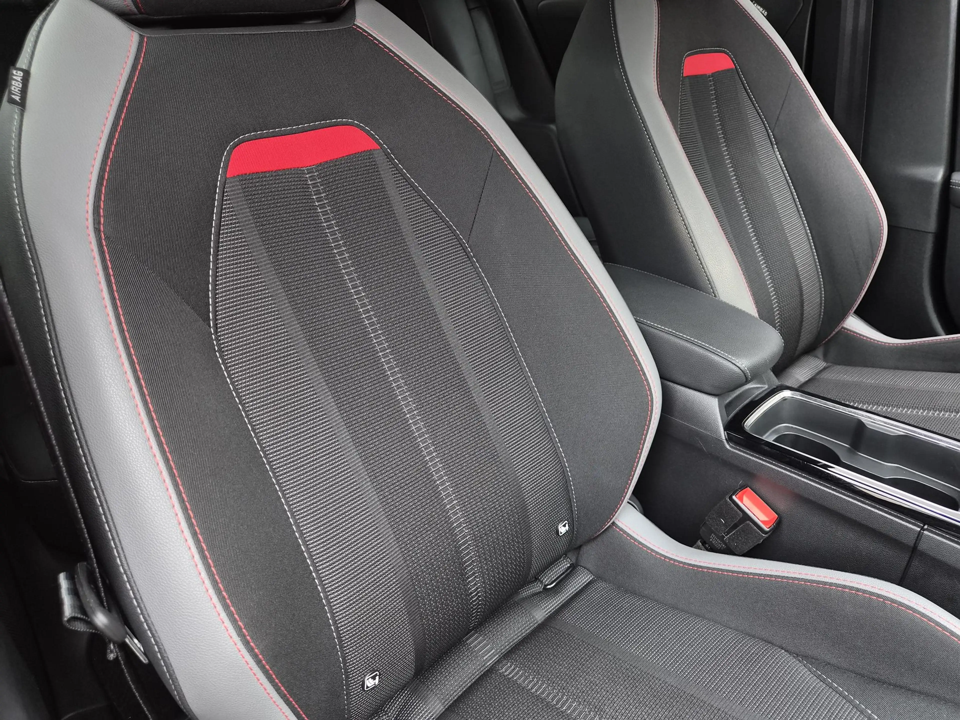 Opel Mokka-E Ultimate 50-kWh 11kw bl. / SOH 99% / Comfort-pakke — photo 31