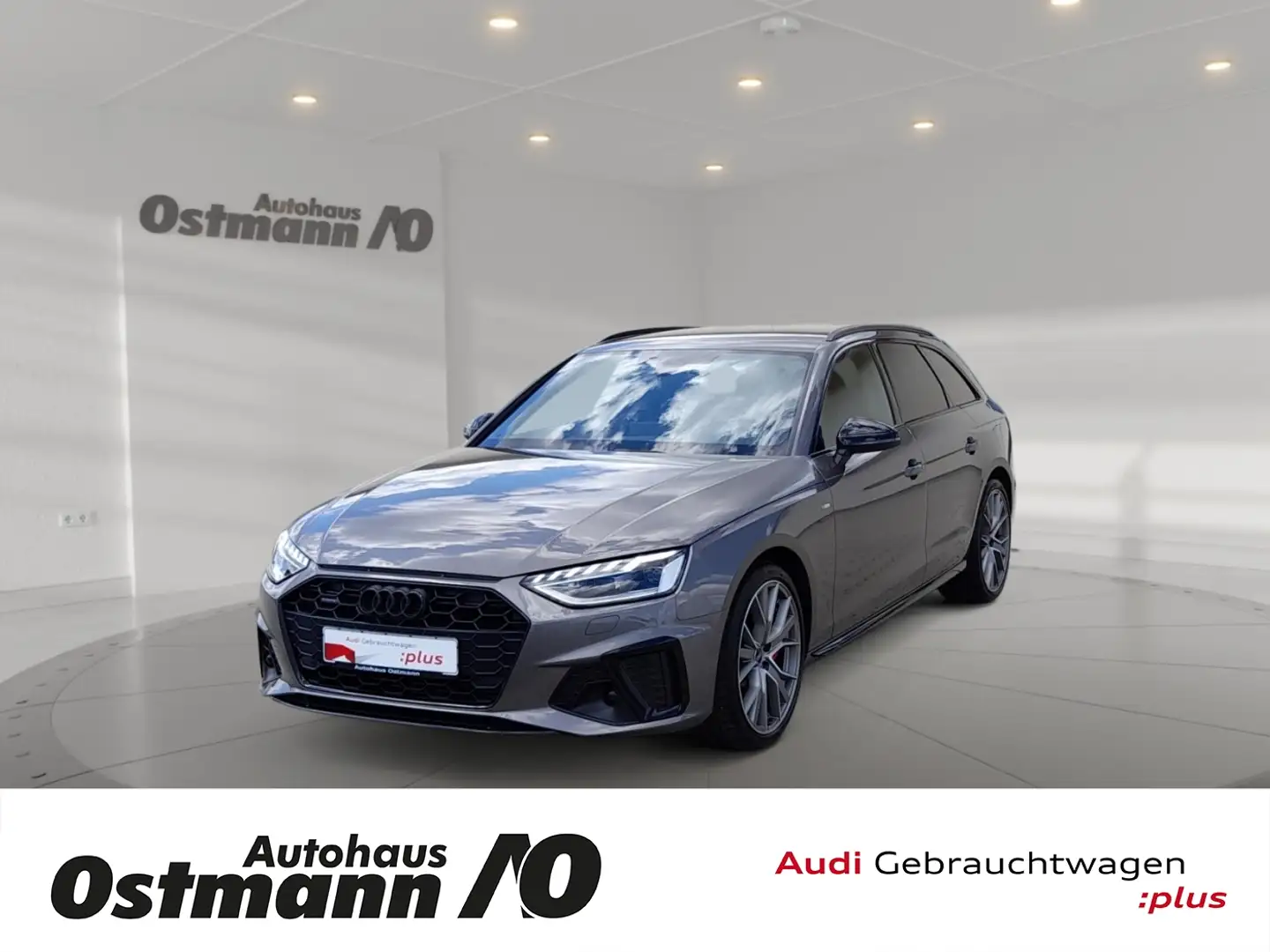 Audi A4 Avant 40 TFSI quattro S-Line Matrix RFK Navi Grijs - 1