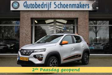 Comfort Plus (Orange Pack) 27 kWh LEER DAB NAVI CR