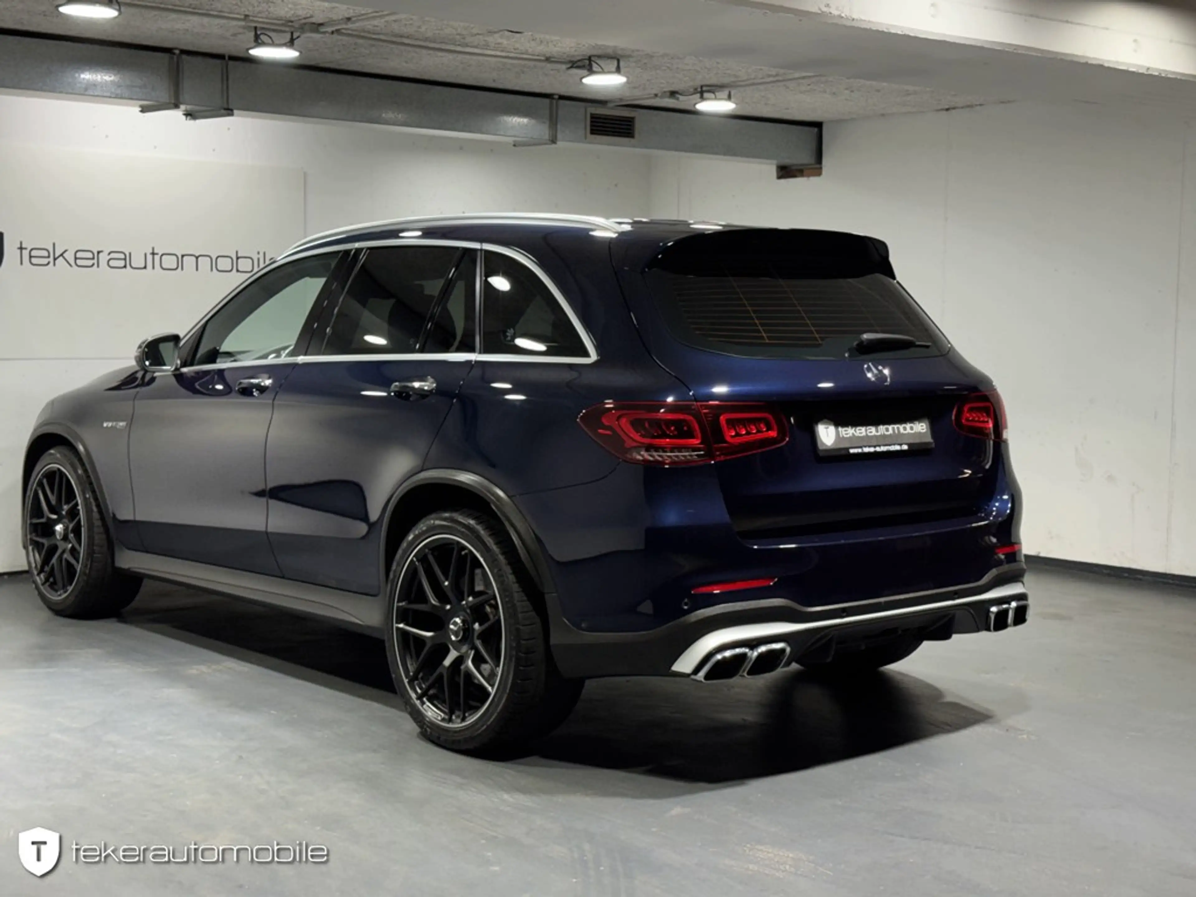 Mercedes-Benz GLC 63 AMG 4Matic *AHK*Pano*Burmester*1.Hand* — photo 3