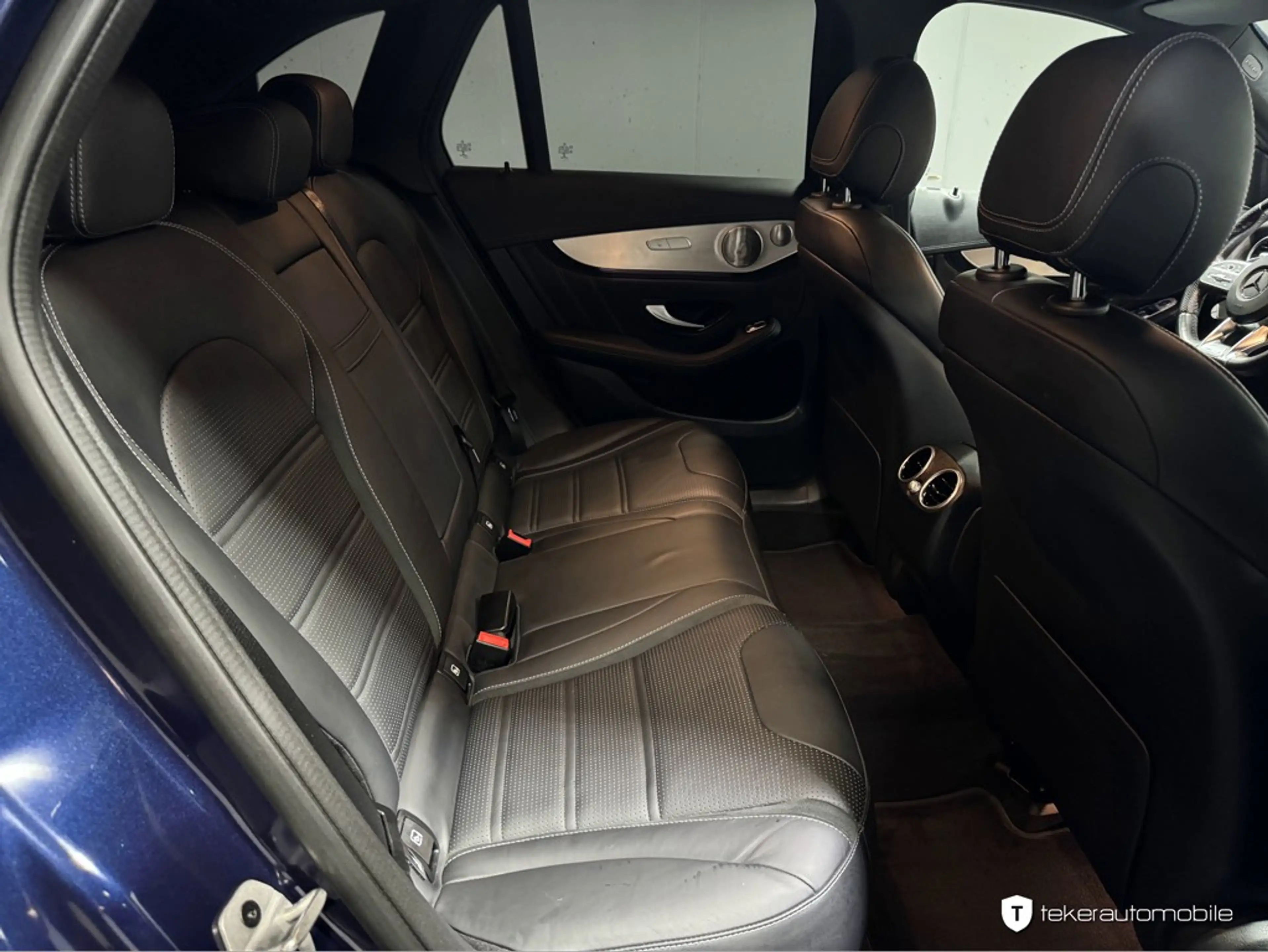 Mercedes-Benz GLC 63 AMG 4Matic *AHK*Pano*Burmester*1.Hand* — photo 10