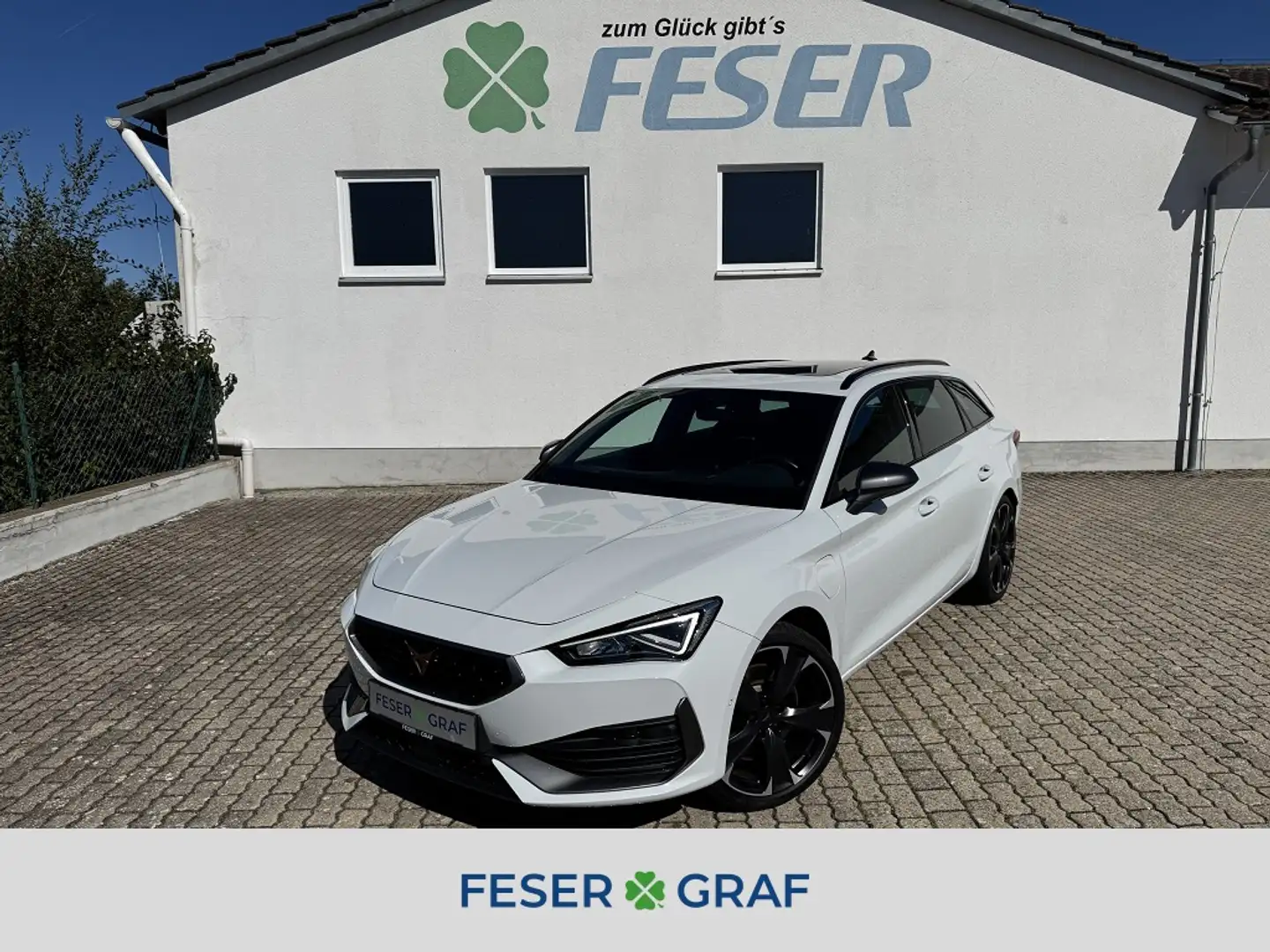 CUPRA Leon Sportstourer VZ 1.4 e-Hybrid FaPa-XL eHECK PANO Weiß - 1
