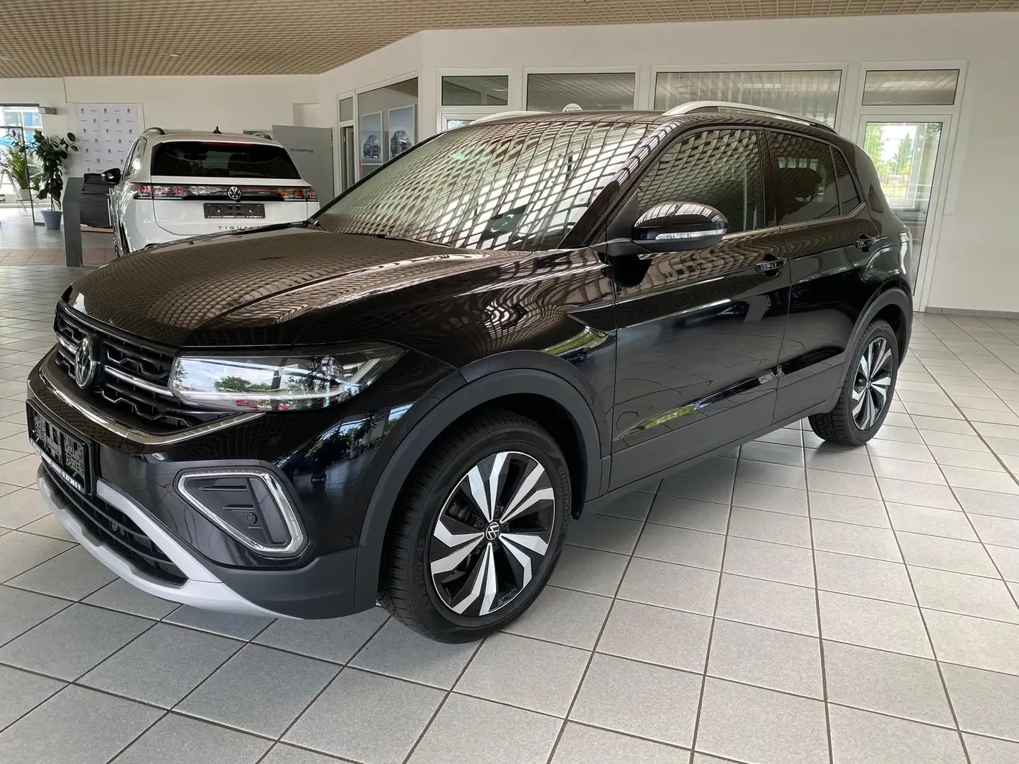 Volkswagen T-Cross 1.0 TSI Style*DSG*NAVI*RFK*ACC*SH*IQ.Light Schwarz - 1